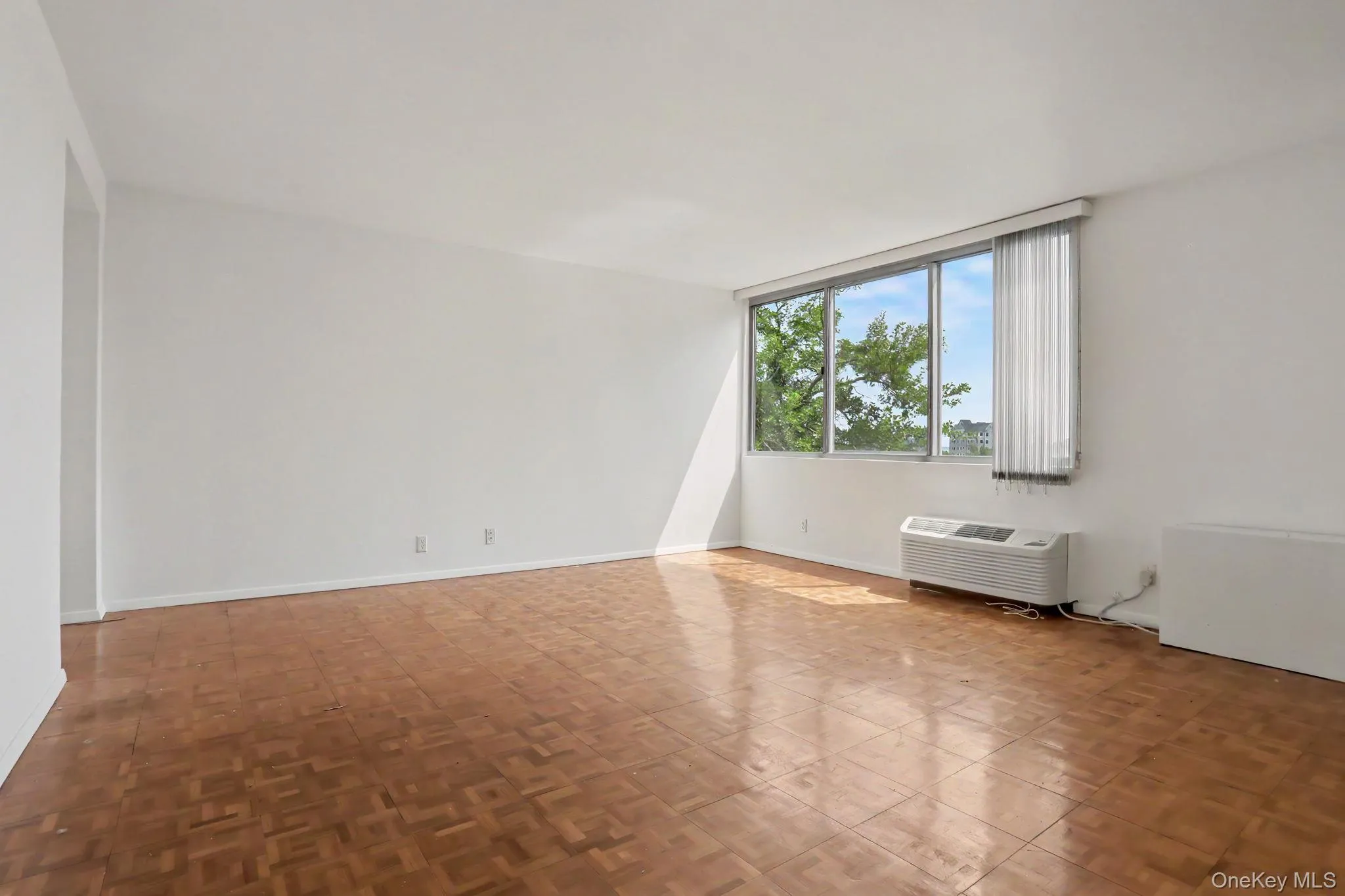 18 Shady Glen Court, New Rochelle, NY, 2 Bedrooms Bedrooms, 5 Rooms Rooms,2 BathroomsBathrooms,Residential Lease,For Rent,Shady Glen,0,1025630 18 Shady Glen Court, New Rochelle, NY, 2 Bedrooms Bedrooms, 5 Rooms Rooms,2 BathroomsBathrooms,Residential Lease,For Rent,Shady Glen,0,1025630