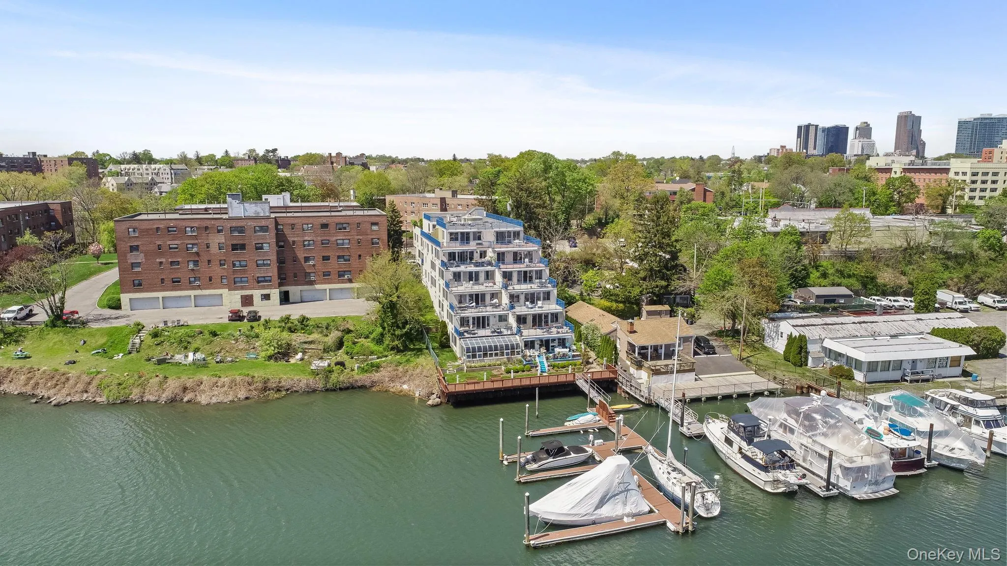 18 Shady Glen Court, New Rochelle, NY, 2 Bedrooms Bedrooms, 5 Rooms Rooms,2 BathroomsBathrooms,Residential Lease,For Rent,Shady Glen,0,1025630 18 Shady Glen Court, New Rochelle, NY, 2 Bedrooms Bedrooms, 5 Rooms Rooms,2 BathroomsBathrooms,Residential Lease,For Rent,Shady Glen,0,1025630