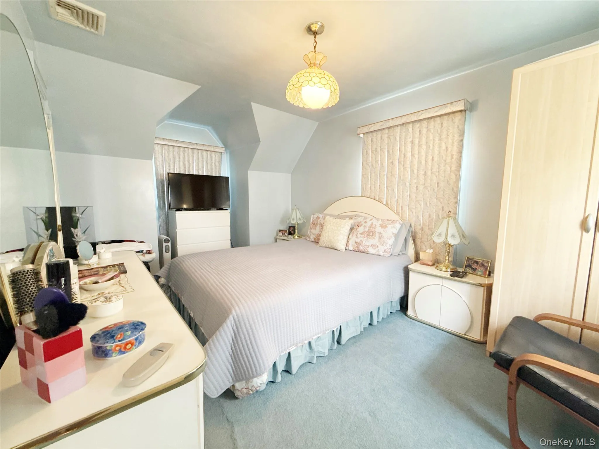 266 Chester Street, Hempstead, NY, 2 Bedrooms Bedrooms, 6 Rooms Rooms,2 BathroomsBathrooms,Residential,For Rent,Chester,0,1025631 266 Chester Street, Hempstead, NY, 2 Bedrooms Bedrooms, 6 Rooms Rooms,2 BathroomsBathrooms,Residential,For Rent,Chester,0,1025631