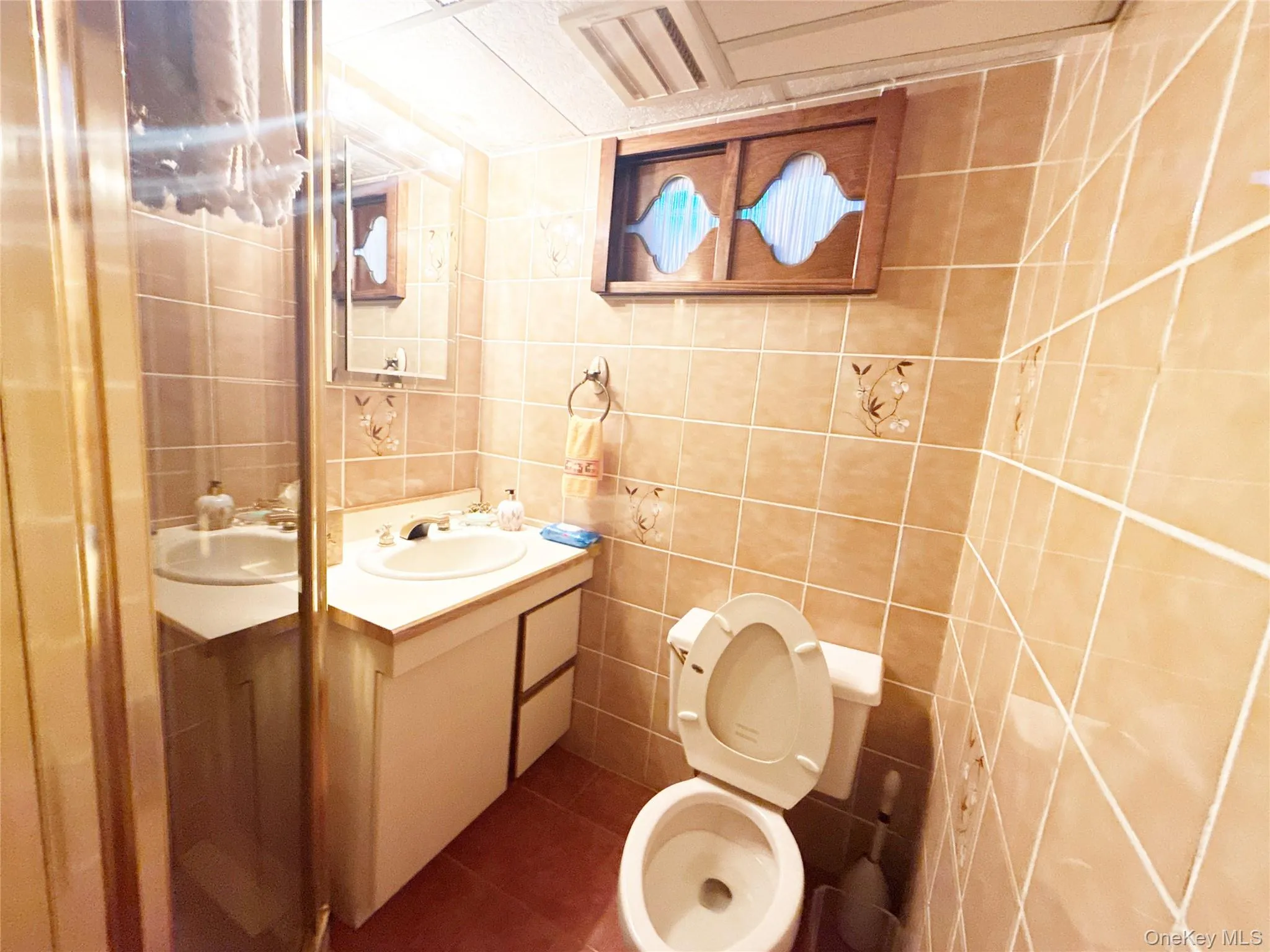 266 Chester Street, Hempstead, NY, 2 Bedrooms Bedrooms, 6 Rooms Rooms,2 BathroomsBathrooms,Residential,For Rent,Chester,0,1025631 266 Chester Street, Hempstead, NY, 2 Bedrooms Bedrooms, 6 Rooms Rooms,2 BathroomsBathrooms,Residential,For Rent,Chester,0,1025631
