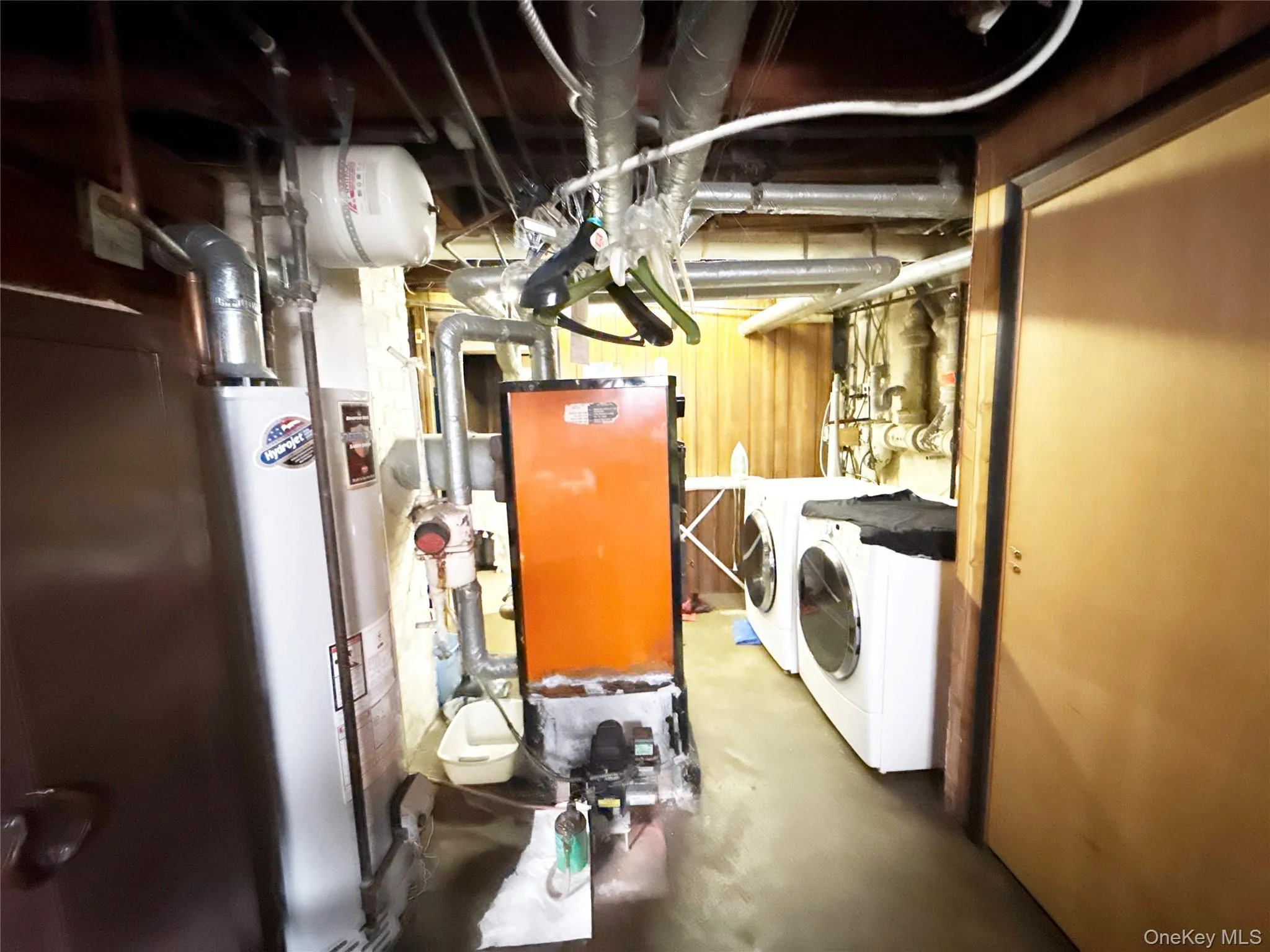 266 Chester Street, Hempstead, NY, 2 Bedrooms Bedrooms, 6 Rooms Rooms,2 BathroomsBathrooms,Residential,For Rent,Chester,0,1025631 266 Chester Street, Hempstead, NY, 2 Bedrooms Bedrooms, 6 Rooms Rooms,2 BathroomsBathrooms,Residential,For Rent,Chester,0,1025631
