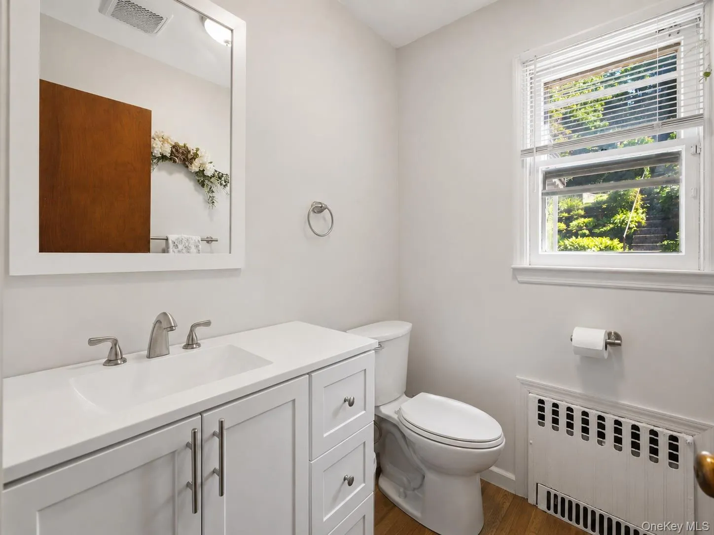 172 Park Hill Avenue, Yonkers, NY, 3 Bedrooms Bedrooms, 5 Rooms Rooms,2 BathroomsBathrooms,Residential,For Rent,Park Hill,0,1025632 172 Park Hill Avenue, Yonkers, NY, 3 Bedrooms Bedrooms, 5 Rooms Rooms,2 BathroomsBathrooms,Residential,For Rent,Park Hill,0,1025632
