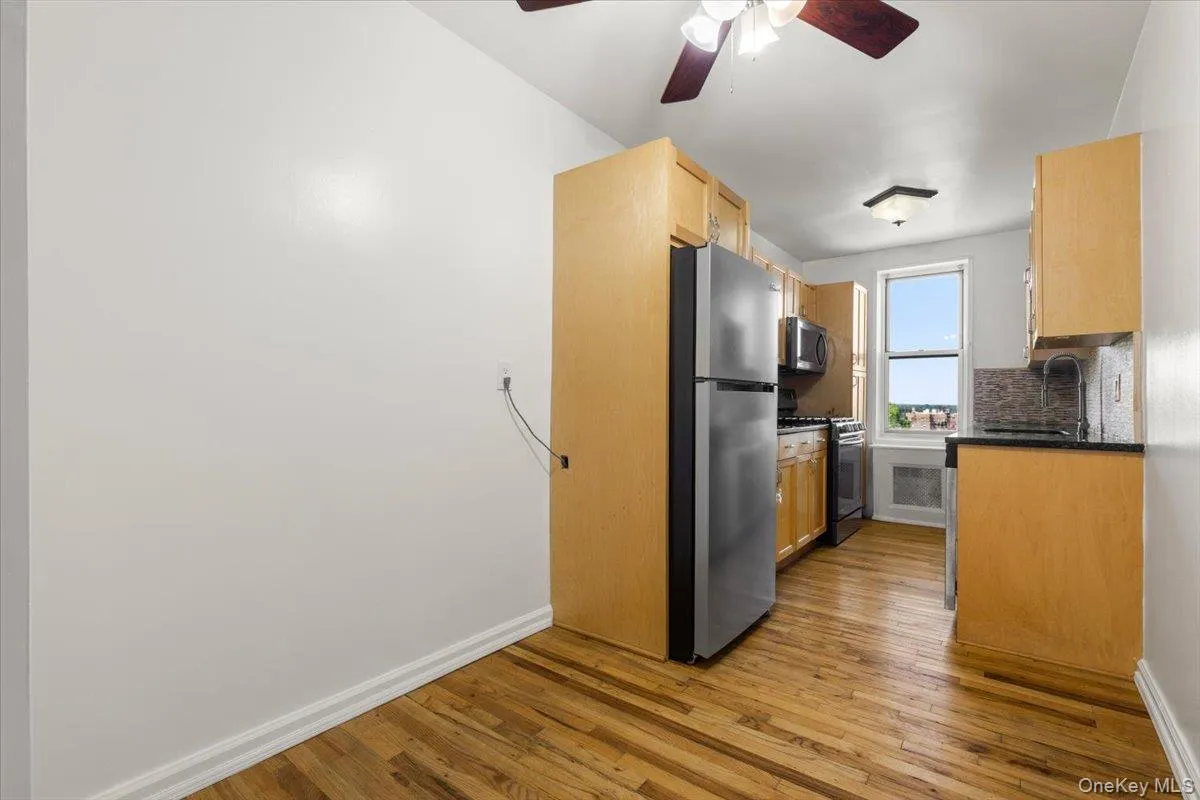 126 Church Street, New Rochelle, NY, 1 Bedroom Bedrooms, 4 Rooms Rooms,1 BathroomBathrooms,Residential,For Rent,Church,0,1025650 126 Church Street, New Rochelle, NY, 1 Bedroom Bedrooms, 4 Rooms Rooms,1 BathroomBathrooms,Residential,For Rent,Church,0,1025650