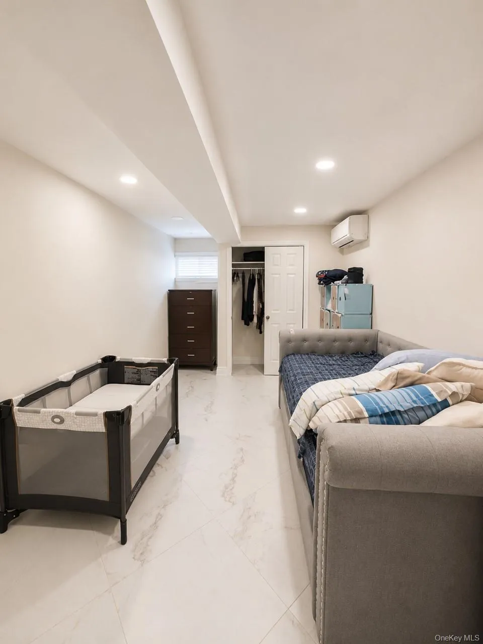 886 Woodmere Drive, Hempstead, NY, 5 Bedrooms Bedrooms, 10 Rooms Rooms,4 BathroomsBathrooms,Residential,For Rent,Woodmere,0,1025653 886 Woodmere Drive, Hempstead, NY, 5 Bedrooms Bedrooms, 10 Rooms Rooms,4 BathroomsBathrooms,Residential,For Rent,Woodmere,0,1025653