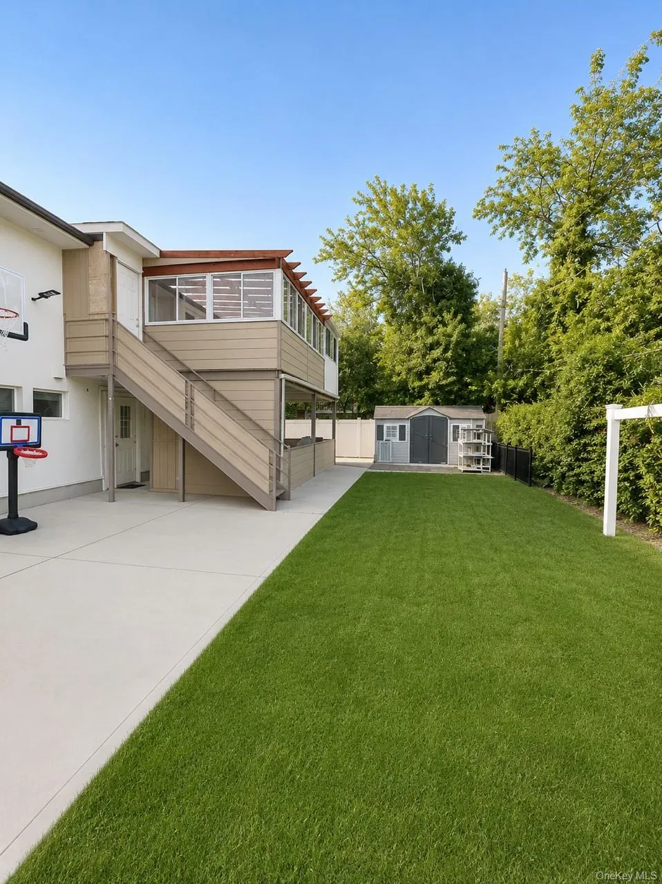 886 Woodmere Drive, Hempstead, NY, 5 Bedrooms Bedrooms, 10 Rooms Rooms,4 BathroomsBathrooms,Residential,For Rent,Woodmere,0,1025653 886 Woodmere Drive, Hempstead, NY, 5 Bedrooms Bedrooms, 10 Rooms Rooms,4 BathroomsBathrooms,Residential,For Rent,Woodmere,0,1025653