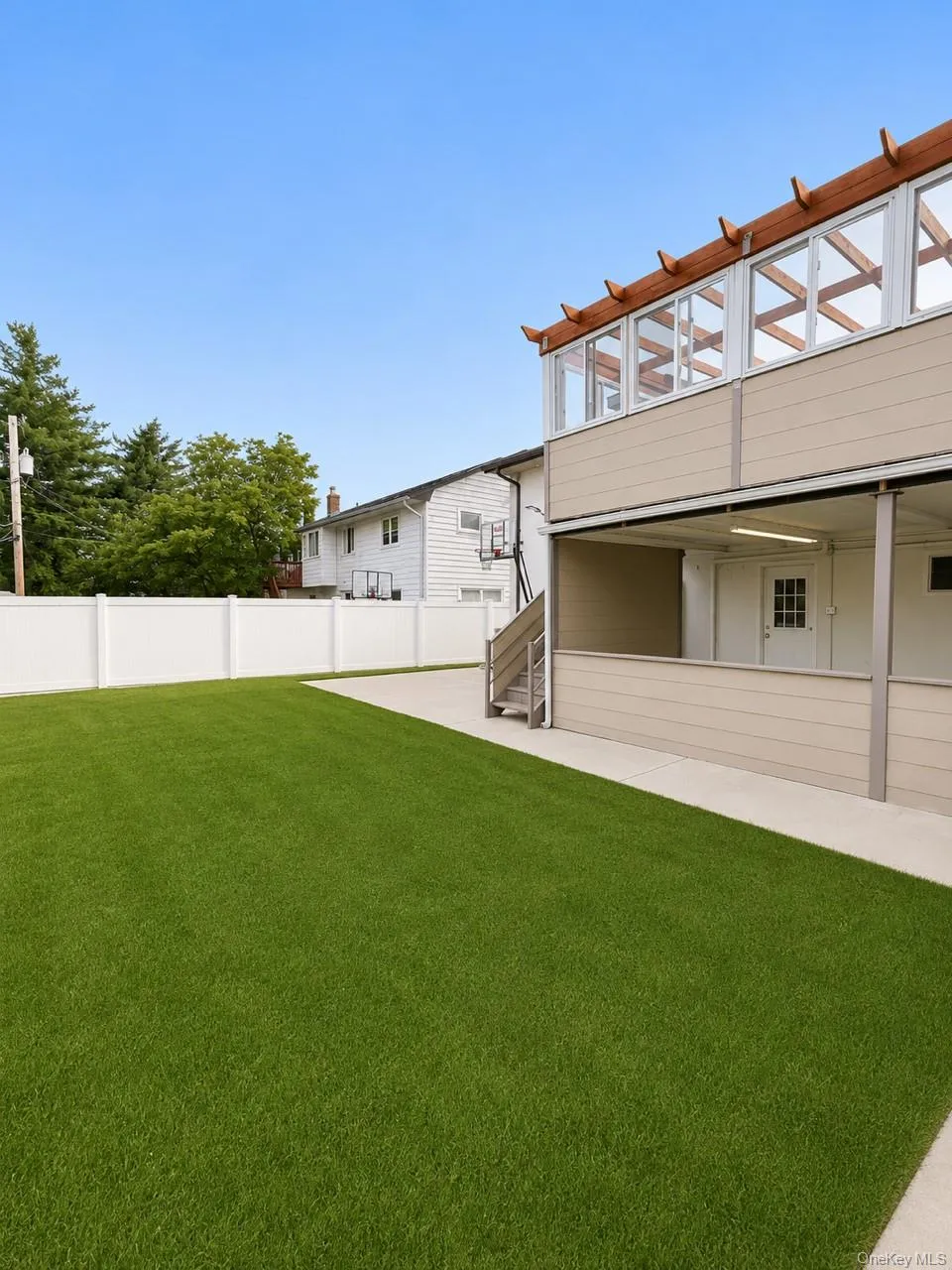 886 Woodmere Drive, Hempstead, NY, 5 Bedrooms Bedrooms, 10 Rooms Rooms,4 BathroomsBathrooms,Residential,For Rent,Woodmere,0,1025653 886 Woodmere Drive, Hempstead, NY, 5 Bedrooms Bedrooms, 10 Rooms Rooms,4 BathroomsBathrooms,Residential,For Rent,Woodmere,0,1025653