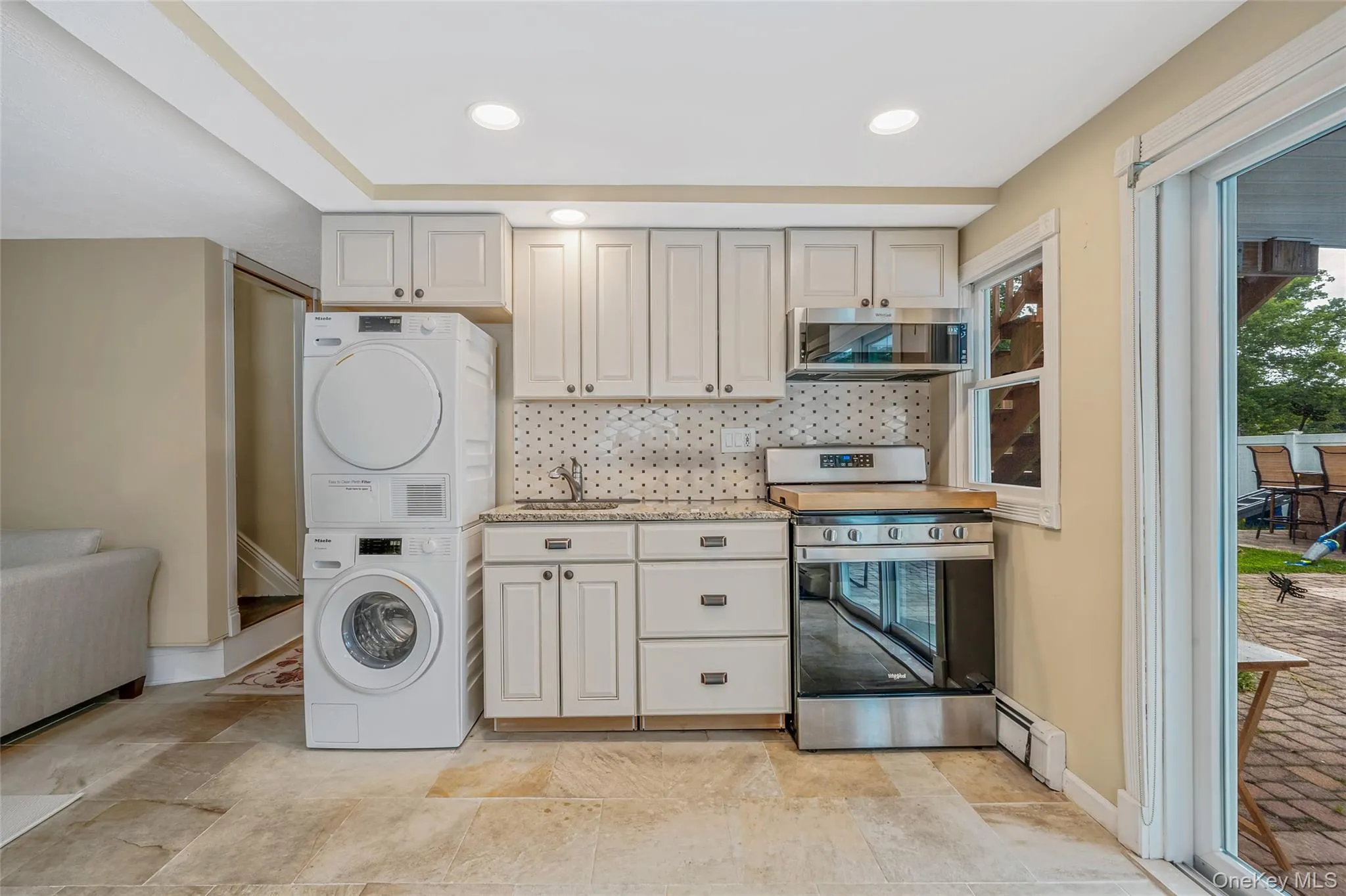 12 Alice Lane, Huntington, NY, 4 Bedrooms Bedrooms, 12 Rooms Rooms,2 BathroomsBathrooms,Residential,For Rent,Alice,0,1025655 12 Alice Lane, Huntington, NY, 4 Bedrooms Bedrooms, 12 Rooms Rooms,2 BathroomsBathrooms,Residential,For Rent,Alice,0,1025655