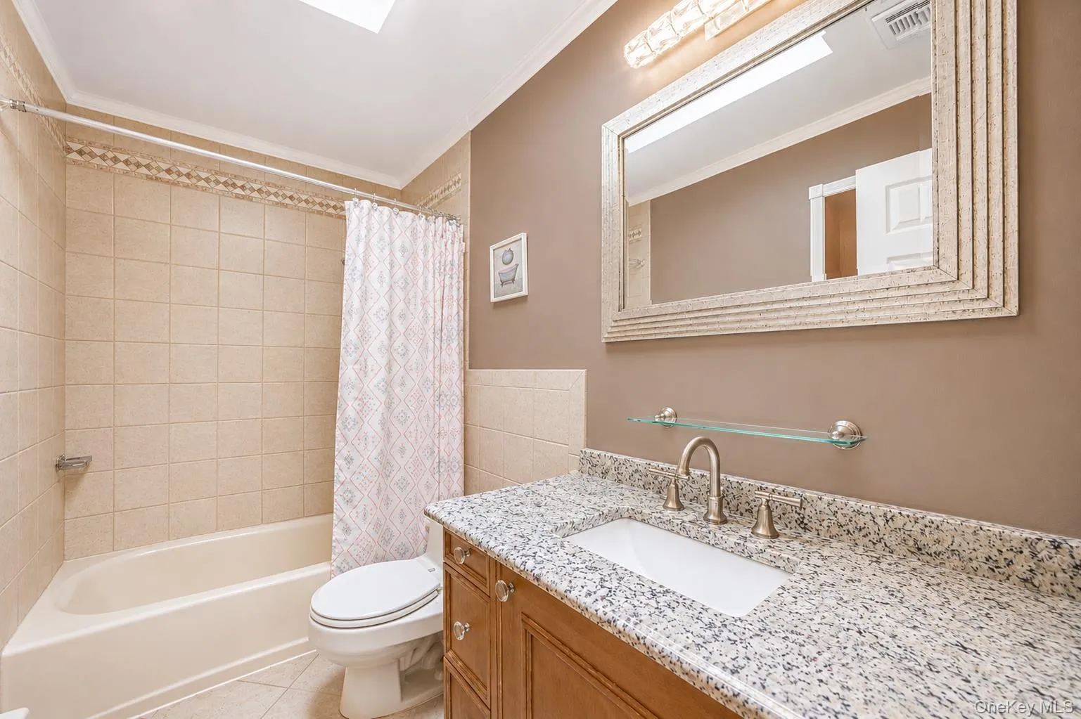 12 Alice Lane, Huntington, NY, 4 Bedrooms Bedrooms, 12 Rooms Rooms,2 BathroomsBathrooms,Residential,For Rent,Alice,0,1025655 12 Alice Lane, Huntington, NY, 4 Bedrooms Bedrooms, 12 Rooms Rooms,2 BathroomsBathrooms,Residential,For Rent,Alice,0,1025655