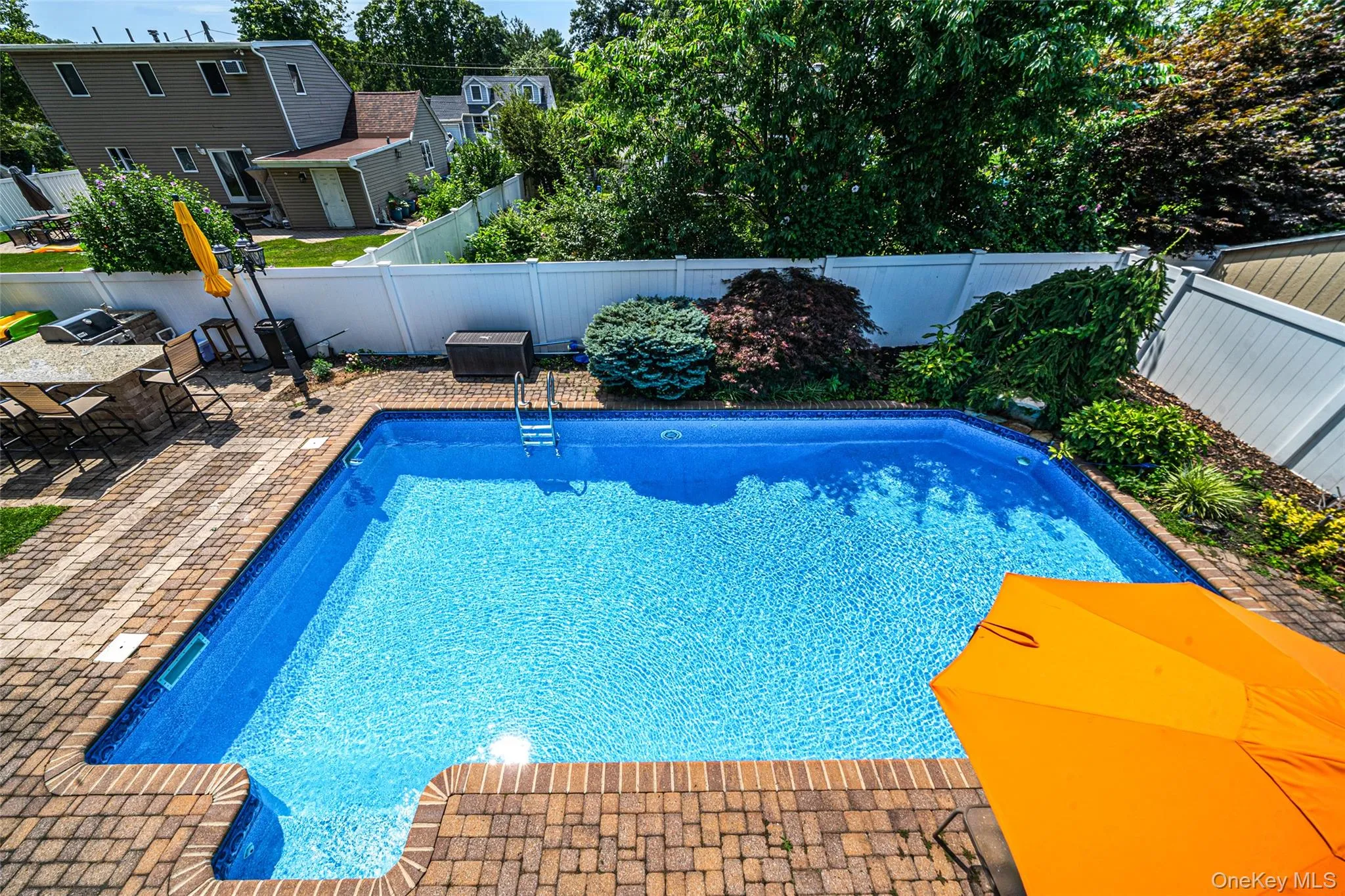 12 Alice Lane, Huntington, NY, 4 Bedrooms Bedrooms, 12 Rooms Rooms,2 BathroomsBathrooms,Residential,For Rent,Alice,0,1025655 12 Alice Lane, Huntington, NY, 4 Bedrooms Bedrooms, 12 Rooms Rooms,2 BathroomsBathrooms,Residential,For Rent,Alice,0,1025655
