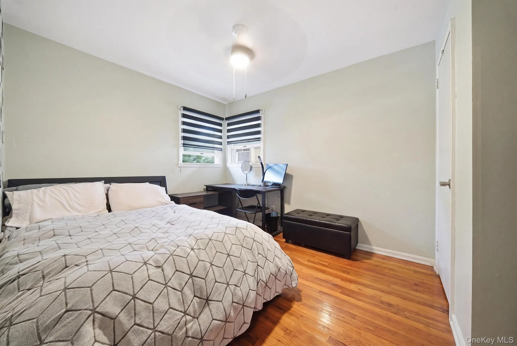 5 Delaware Avenue, Smithtown, NY, 3 Bedrooms Bedrooms, 8 Rooms Rooms,2 BathroomsBathrooms,Residential,For Rent,Delaware,0,1025656 5 Delaware Avenue, Smithtown, NY, 3 Bedrooms Bedrooms, 8 Rooms Rooms,2 BathroomsBathrooms,Residential,For Rent,Delaware,0,1025656
