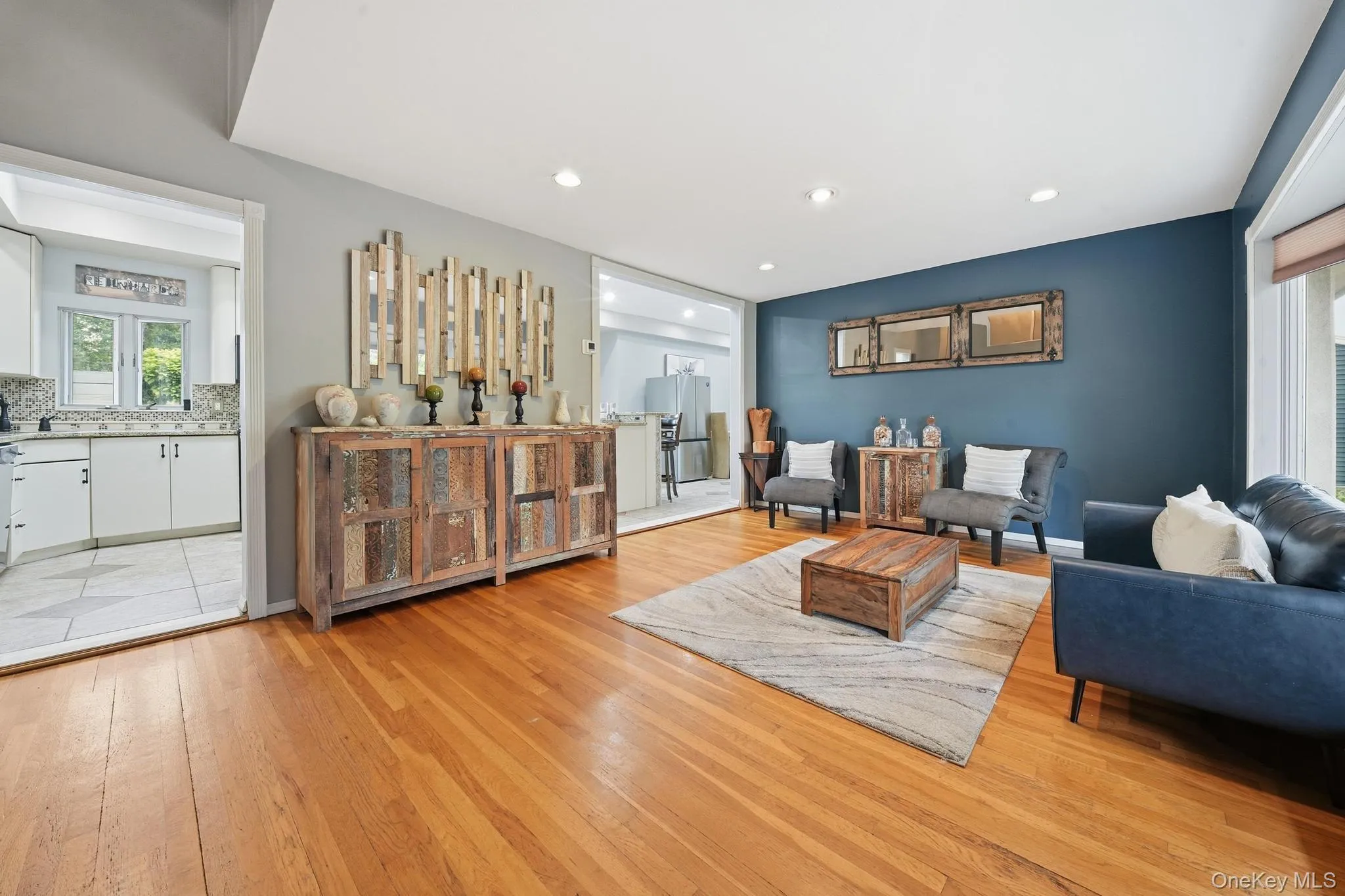 5 Delaware Avenue, Smithtown, NY, 3 Bedrooms Bedrooms, 8 Rooms Rooms,2 BathroomsBathrooms,Residential,For Rent,Delaware,0,1025656 5 Delaware Avenue, Smithtown, NY, 3 Bedrooms Bedrooms, 8 Rooms Rooms,2 BathroomsBathrooms,Residential,For Rent,Delaware,0,1025656