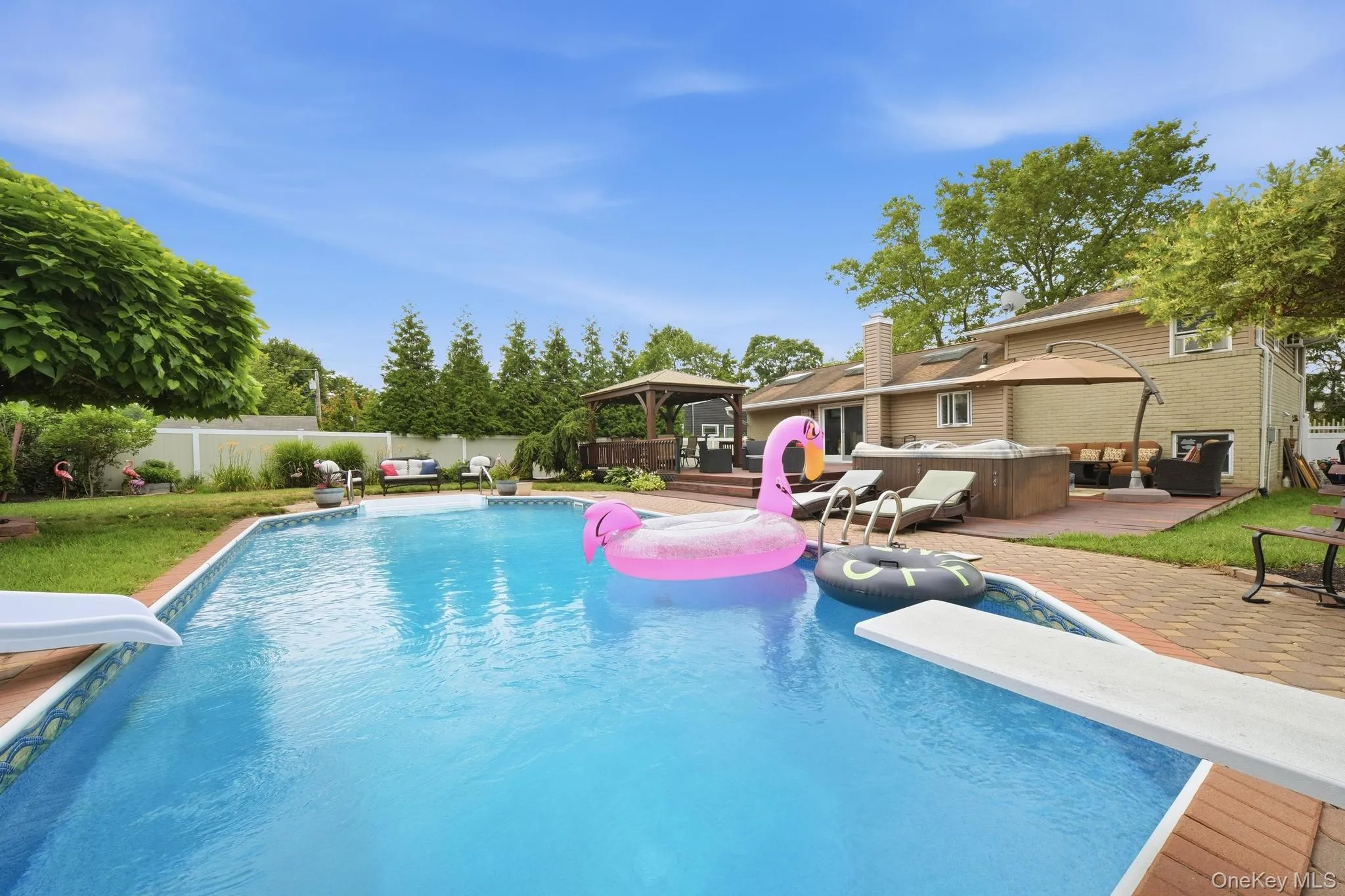 5 Delaware Avenue, Smithtown, NY, 3 Bedrooms Bedrooms, 8 Rooms Rooms,2 BathroomsBathrooms,Residential,For Rent,Delaware,0,1025656 5 Delaware Avenue, Smithtown, NY, 3 Bedrooms Bedrooms, 8 Rooms Rooms,2 BathroomsBathrooms,Residential,For Rent,Delaware,0,1025656