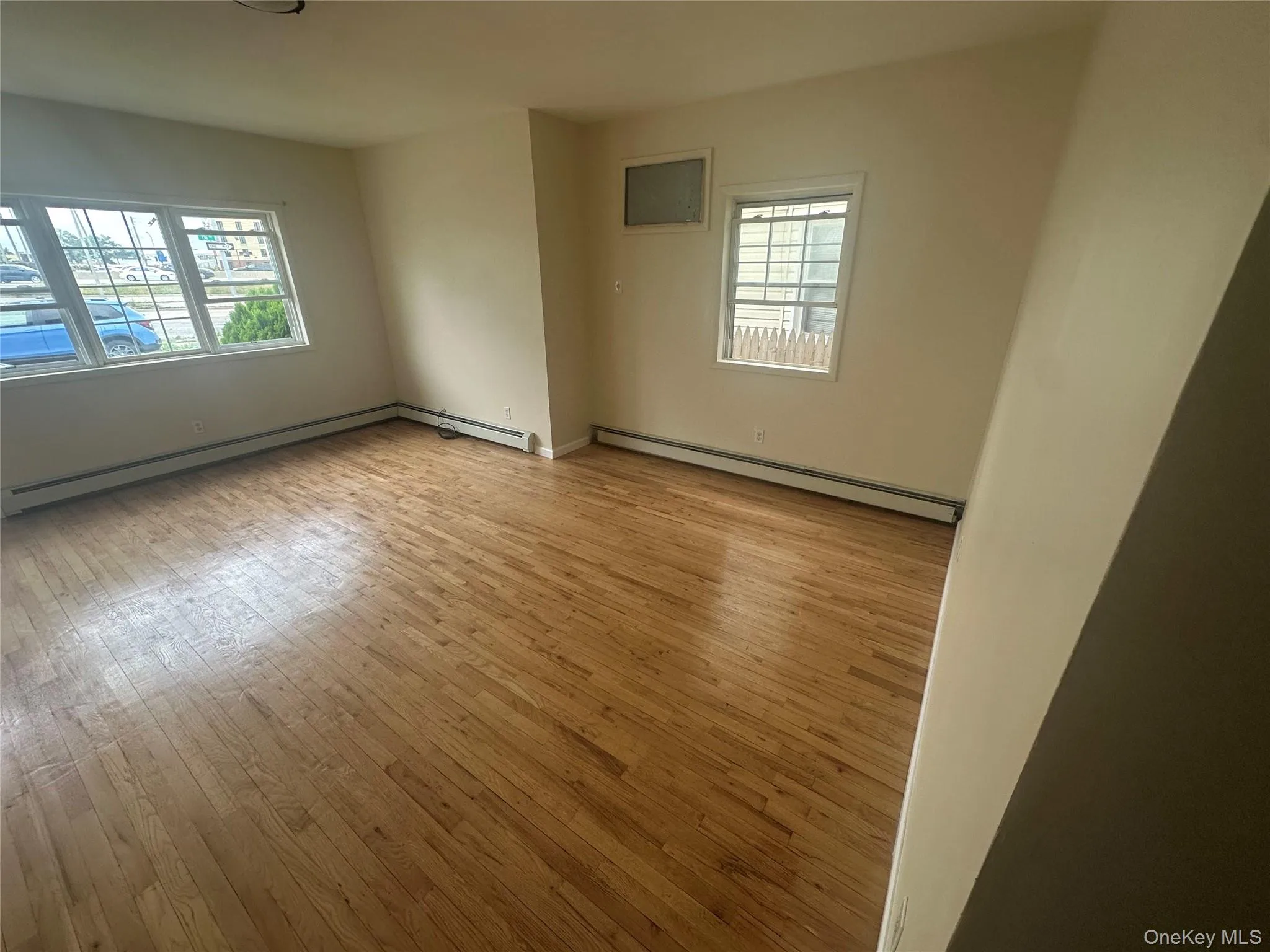 15111 136th Avenue, New York, NY, 3 Bedrooms Bedrooms, 7 Rooms Rooms,2 BathroomsBathrooms,Residential Lease,For Rent,136th,0,1025657 15111 136th Avenue, New York, NY, 3 Bedrooms Bedrooms, 7 Rooms Rooms,2 BathroomsBathrooms,Residential Lease,For Rent,136th,0,1025657