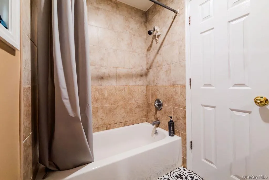 38 Tamarack Street, Islip, NY, 4 Bedrooms Bedrooms, 8 Rooms Rooms,3 BathroomsBathrooms,Residential,For Rent,Tamarack,0,1025658 38 Tamarack Street, Islip, NY, 4 Bedrooms Bedrooms, 8 Rooms Rooms,3 BathroomsBathrooms,Residential,For Rent,Tamarack,0,1025658