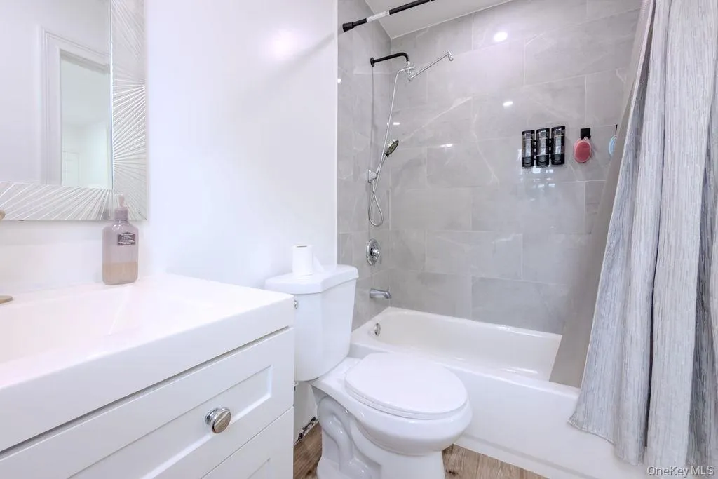 38 Tamarack Street, Islip, NY, 4 Bedrooms Bedrooms, 8 Rooms Rooms,3 BathroomsBathrooms,Residential,For Rent,Tamarack,0,1025658 38 Tamarack Street, Islip, NY, 4 Bedrooms Bedrooms, 8 Rooms Rooms,3 BathroomsBathrooms,Residential,For Rent,Tamarack,0,1025658
