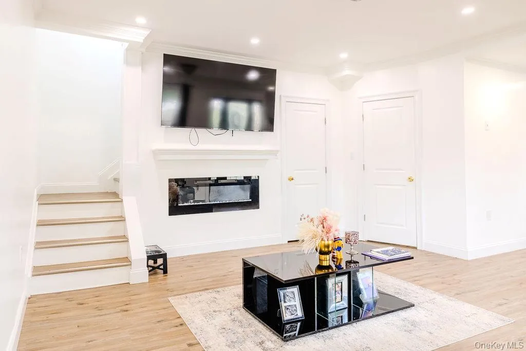 38 Tamarack Street, Islip, NY, 4 Bedrooms Bedrooms, 8 Rooms Rooms,3 BathroomsBathrooms,Residential,For Rent,Tamarack,0,1025658 38 Tamarack Street, Islip, NY, 4 Bedrooms Bedrooms, 8 Rooms Rooms,3 BathroomsBathrooms,Residential,For Rent,Tamarack,0,1025658