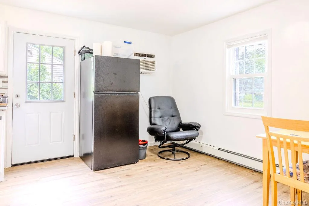 38 Tamarack Street, Islip, NY, 4 Bedrooms Bedrooms, 8 Rooms Rooms,3 BathroomsBathrooms,Residential,For Rent,Tamarack,0,1025658 38 Tamarack Street, Islip, NY, 4 Bedrooms Bedrooms, 8 Rooms Rooms,3 BathroomsBathrooms,Residential,For Rent,Tamarack,0,1025658