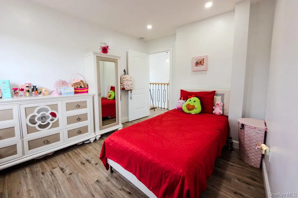38 Tamarack Street, Islip, NY, 4 Bedrooms Bedrooms, 8 Rooms Rooms,3 BathroomsBathrooms,Residential,For Rent,Tamarack,0,1025658 38 Tamarack Street, Islip, NY, 4 Bedrooms Bedrooms, 8 Rooms Rooms,3 BathroomsBathrooms,Residential,For Rent,Tamarack,0,1025658
