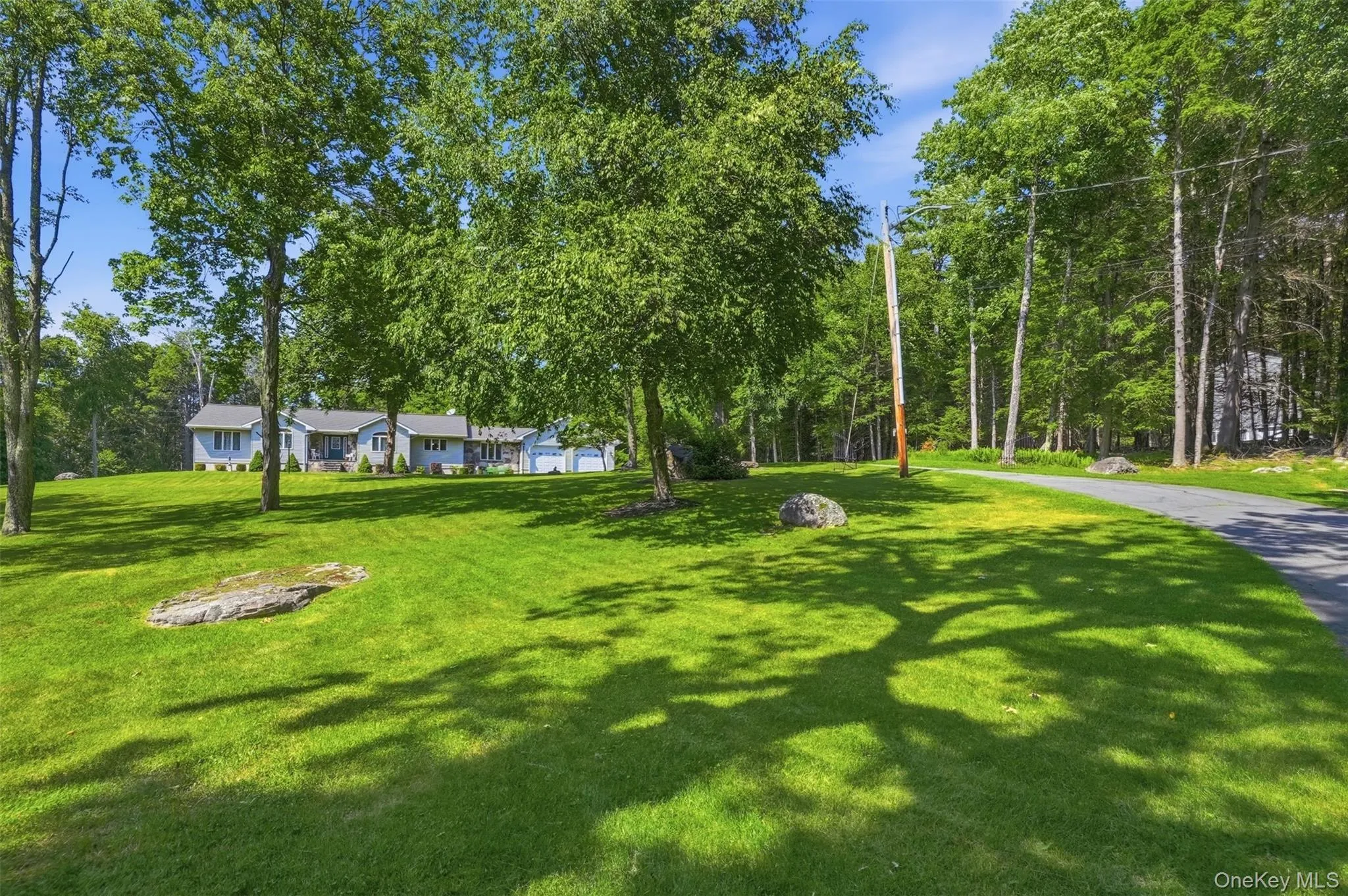 806 Peenpack Trail, Deerpark, NY, 3 Bedrooms Bedrooms, 7 Rooms Rooms,4 BathroomsBathrooms,Residential,For Rent,Peenpack,0,1025663 806 Peenpack Trail, Deerpark, NY, 3 Bedrooms Bedrooms, 7 Rooms Rooms,4 BathroomsBathrooms,Residential,For Rent,Peenpack,0,1025663