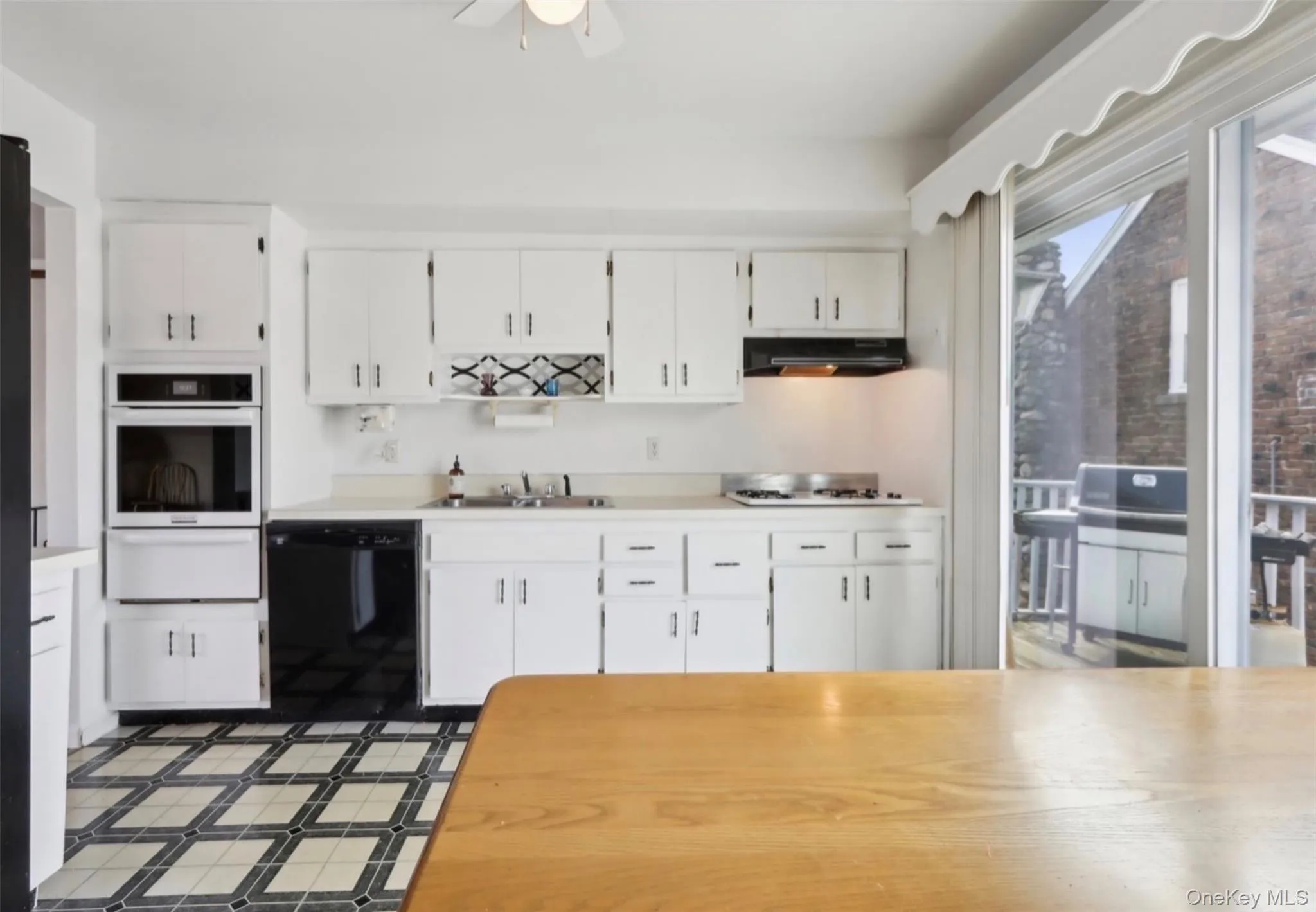 14 Lafayette Avenue, Haverstraw, NY, 4 Bedrooms Bedrooms, 10 Rooms Rooms,2 BathroomsBathrooms,Residential,For Rent,Lafayette,0,1025665 14 Lafayette Avenue, Haverstraw, NY, 4 Bedrooms Bedrooms, 10 Rooms Rooms,2 BathroomsBathrooms,Residential,For Rent,Lafayette,0,1025665