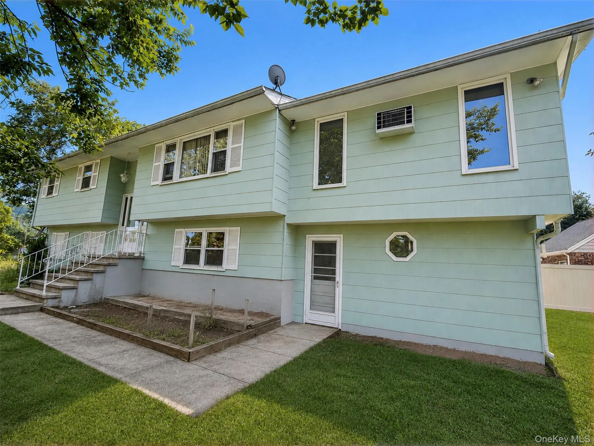 14 Lafayette Avenue, Haverstraw, NY, 4 Bedrooms Bedrooms, 10 Rooms Rooms,2 BathroomsBathrooms,Residential,For Rent,Lafayette,0,1025665 14 Lafayette Avenue, Haverstraw, NY, 4 Bedrooms Bedrooms, 10 Rooms Rooms,2 BathroomsBathrooms,Residential,For Rent,Lafayette,0,1025665
