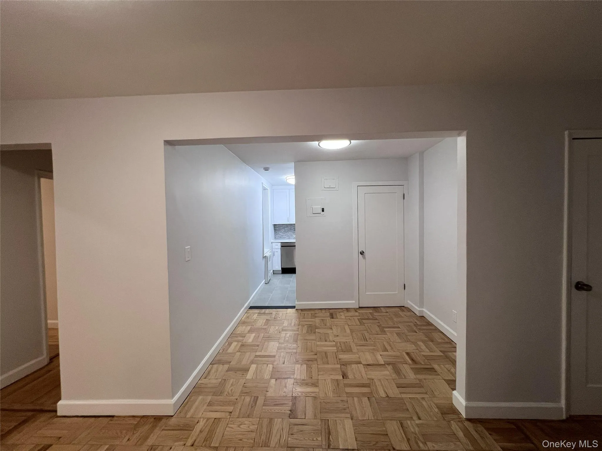 625 Gramatan Avenue, Mount Vernon, NY, 1 Bedroom Bedrooms, 4 Rooms Rooms,1 BathroomBathrooms,Residential,For Rent,Gramatan,0,1025668 625 Gramatan Avenue, Mount Vernon, NY, 1 Bedroom Bedrooms, 4 Rooms Rooms,1 BathroomBathrooms,Residential,For Rent,Gramatan,0,1025668