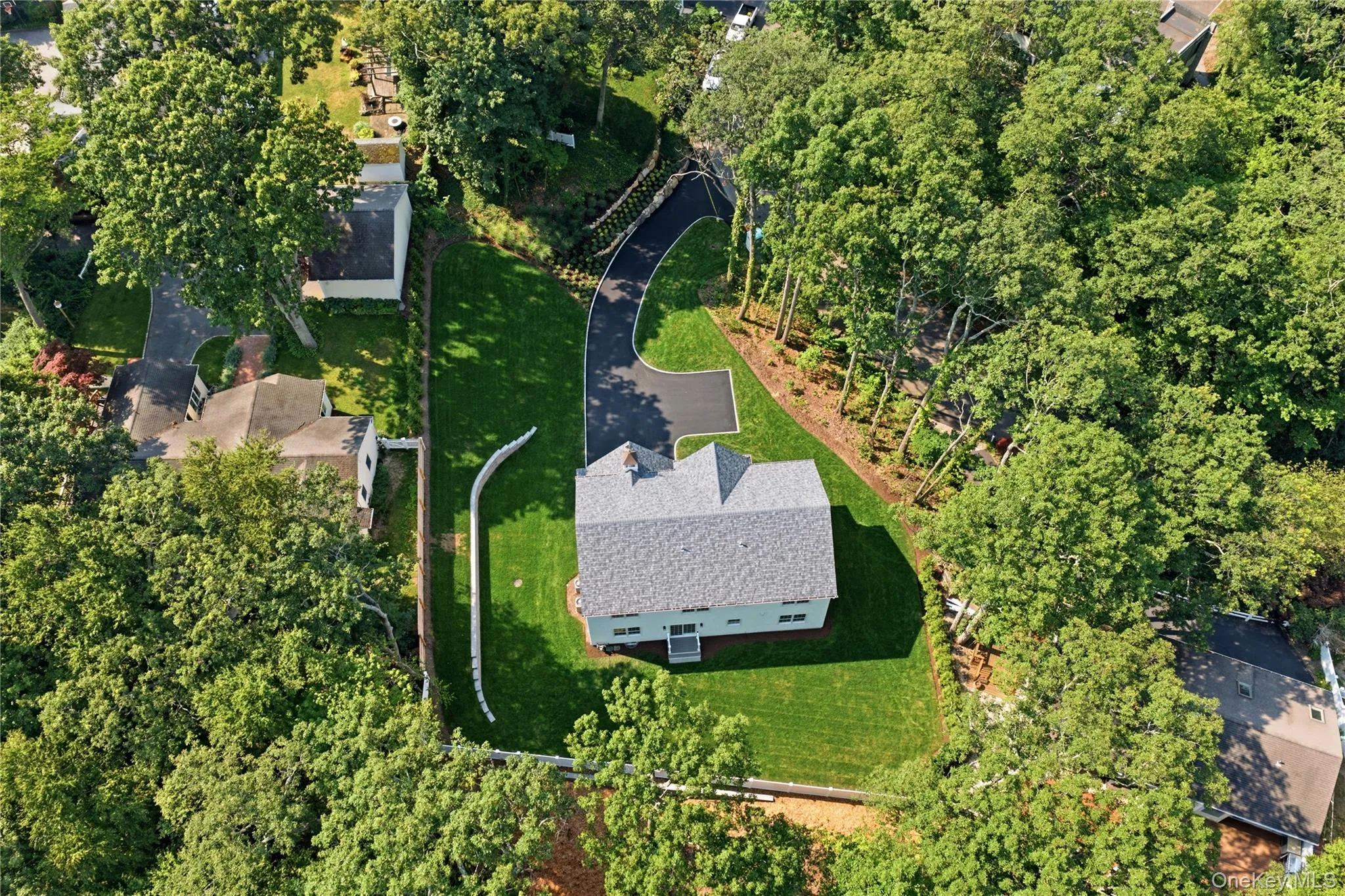 5 Glen Way, Huntington, NY, 4 Bedrooms Bedrooms, 8 Rooms Rooms,3 BathroomsBathrooms,Residential,For Rent,Glen,0,1025670 5 Glen Way, Huntington, NY, 4 Bedrooms Bedrooms, 8 Rooms Rooms,3 BathroomsBathrooms,Residential,For Rent,Glen,0,1025670