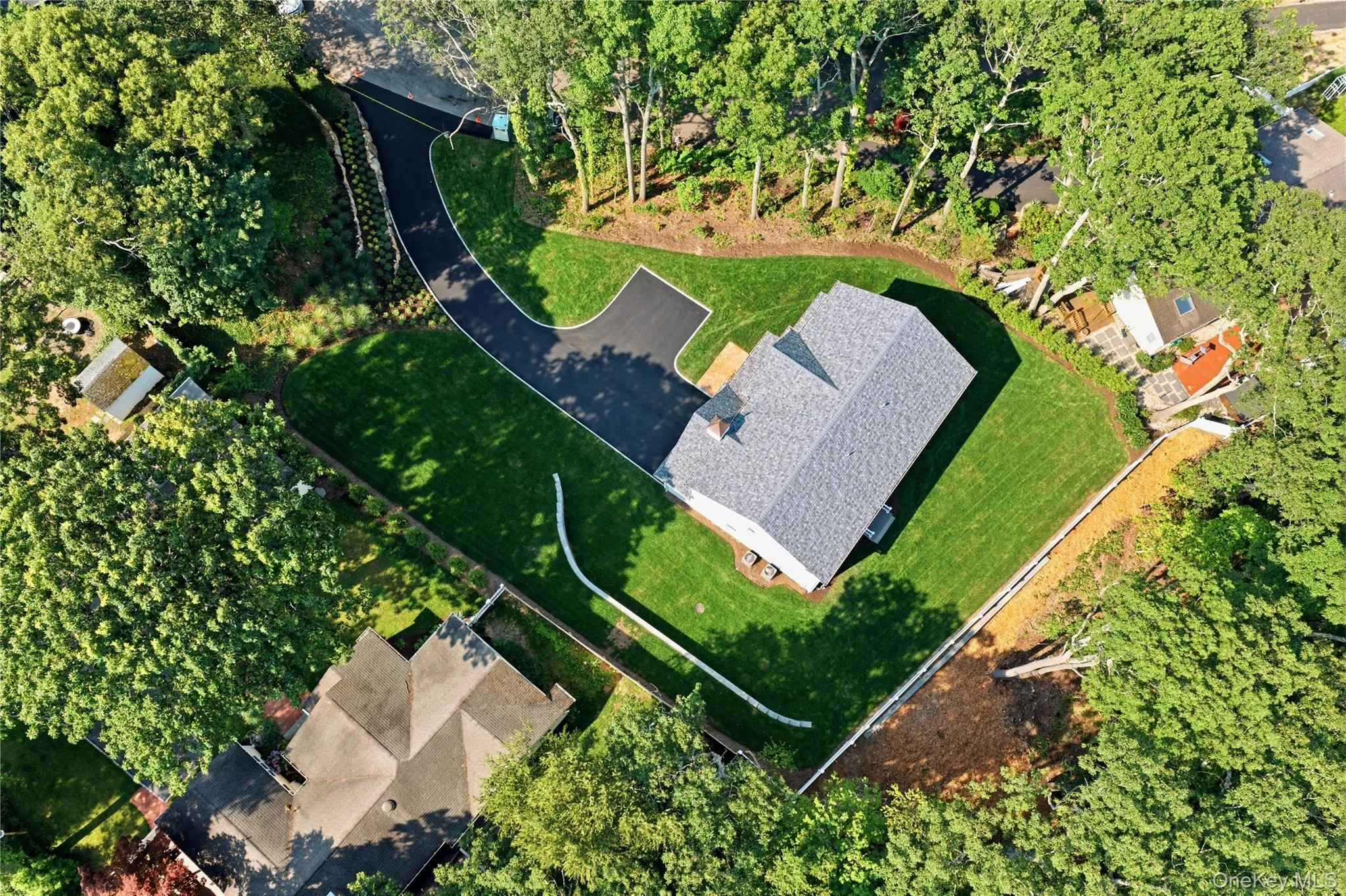 5 Glen Way, Huntington, NY, 4 Bedrooms Bedrooms, 8 Rooms Rooms,3 BathroomsBathrooms,Residential,For Rent,Glen,0,1025670 5 Glen Way, Huntington, NY, 4 Bedrooms Bedrooms, 8 Rooms Rooms,3 BathroomsBathrooms,Residential,For Rent,Glen,0,1025670