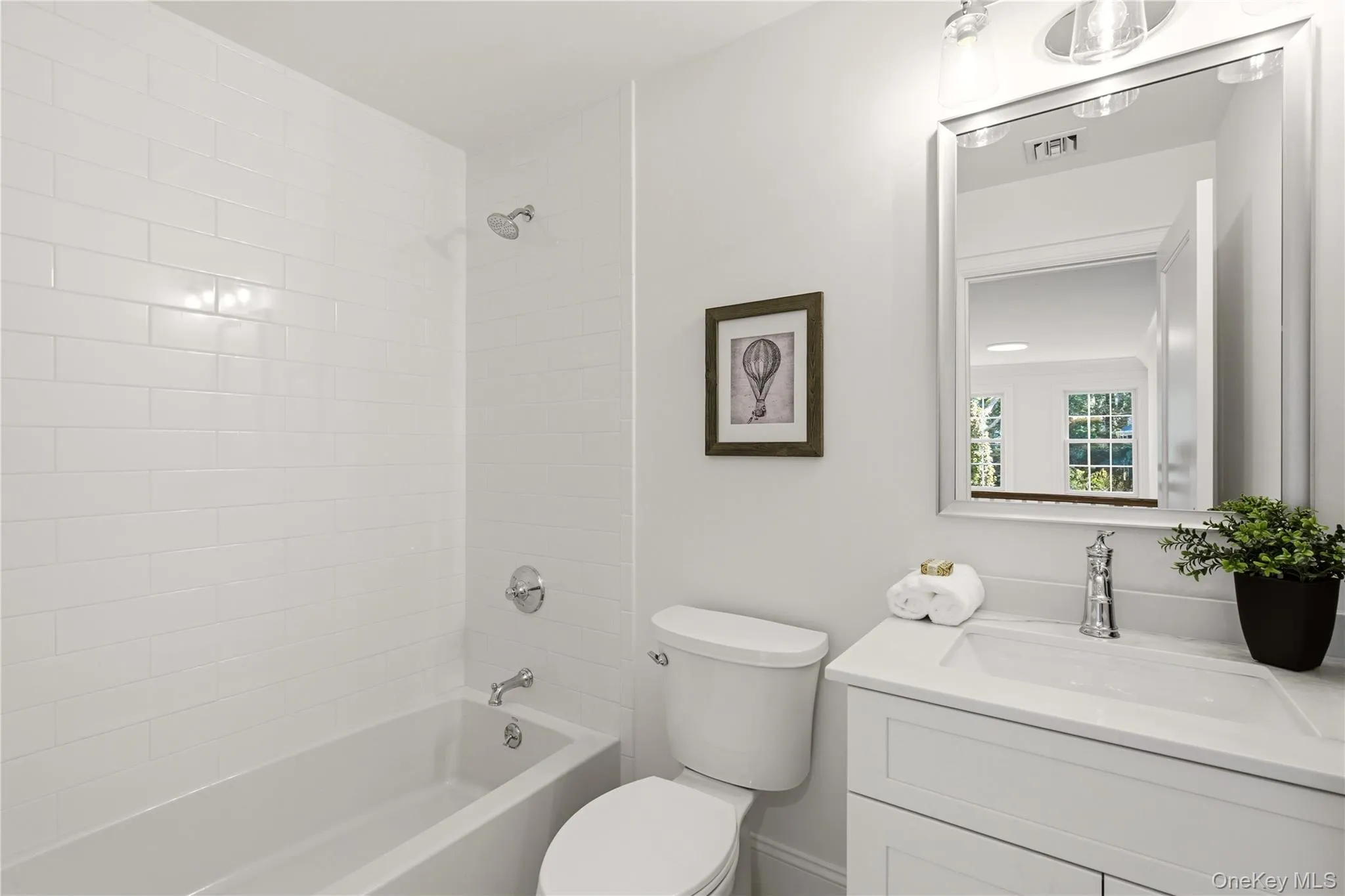 5 Glen Way, Huntington, NY, 4 Bedrooms Bedrooms, 8 Rooms Rooms,3 BathroomsBathrooms,Residential,For Rent,Glen,0,1025670 5 Glen Way, Huntington, NY, 4 Bedrooms Bedrooms, 8 Rooms Rooms,3 BathroomsBathrooms,Residential,For Rent,Glen,0,1025670