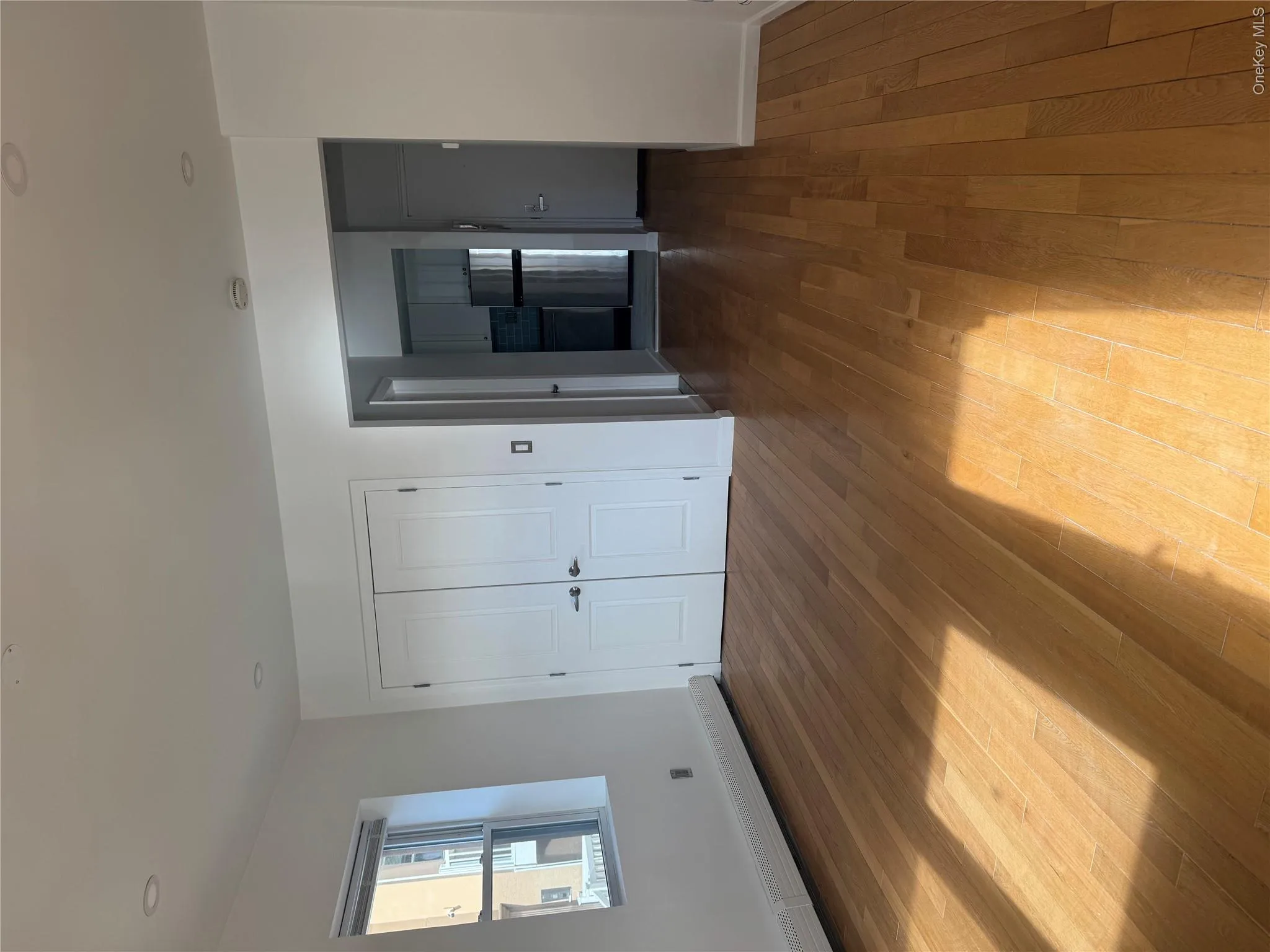 251 Broadway, Long Beach, NY, 2 Rooms Rooms,1 BathroomBathrooms,Residential,For Rent,Broadway,0,1025673 251 Broadway, Long Beach, NY, 2 Rooms Rooms,1 BathroomBathrooms,Residential,For Rent,Broadway,0,1025673