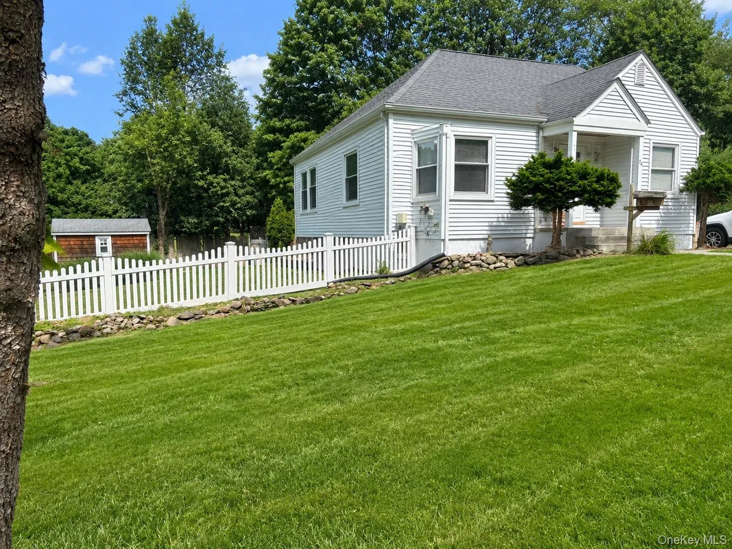 24 Eimer Street, Orangetown, NY, 3 Bedrooms Bedrooms, 6 Rooms Rooms,1 BathroomBathrooms,Residential Lease,For Rent,Eimer,0,1025677 24 Eimer Street, Orangetown, NY, 3 Bedrooms Bedrooms, 6 Rooms Rooms,1 BathroomBathrooms,Residential Lease,For Rent,Eimer,0,1025677