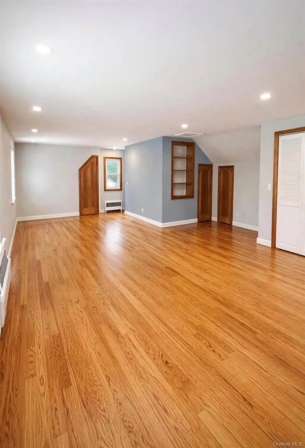 24 Eimer Street, Orangetown, NY, 3 Bedrooms Bedrooms, 6 Rooms Rooms,1 BathroomBathrooms,Residential Lease,For Rent,Eimer,0,1025677 24 Eimer Street, Orangetown, NY, 3 Bedrooms Bedrooms, 6 Rooms Rooms,1 BathroomBathrooms,Residential Lease,For Rent,Eimer,0,1025677