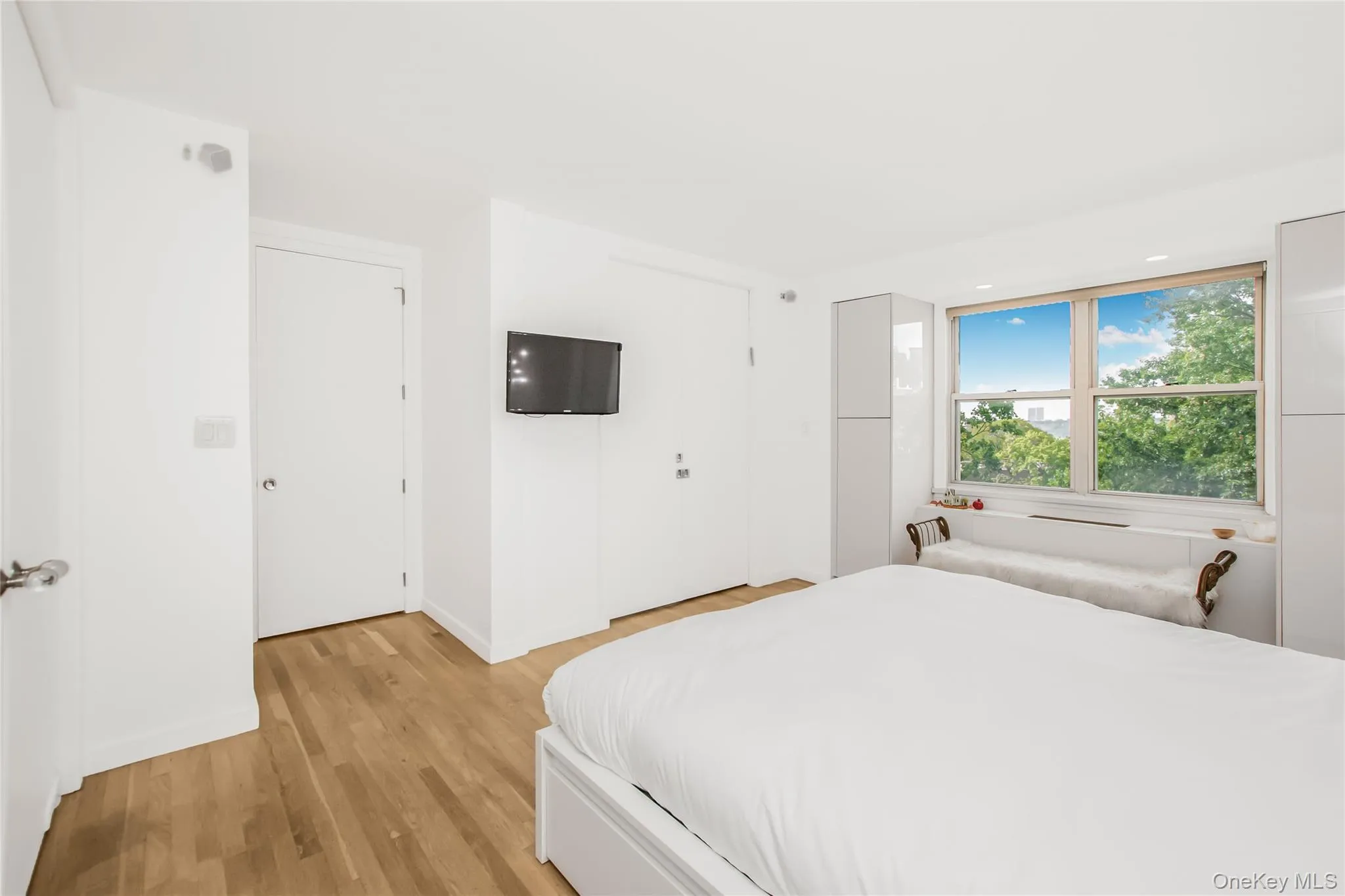 3777 Independence Avenue, New York, NY, 2 Bedrooms Bedrooms, 5 Rooms Rooms,2 BathroomsBathrooms,Residential,For Rent,Independence,0,1025678 3777 Independence Avenue, New York, NY, 2 Bedrooms Bedrooms, 5 Rooms Rooms,2 BathroomsBathrooms,Residential,For Rent,Independence,0,1025678