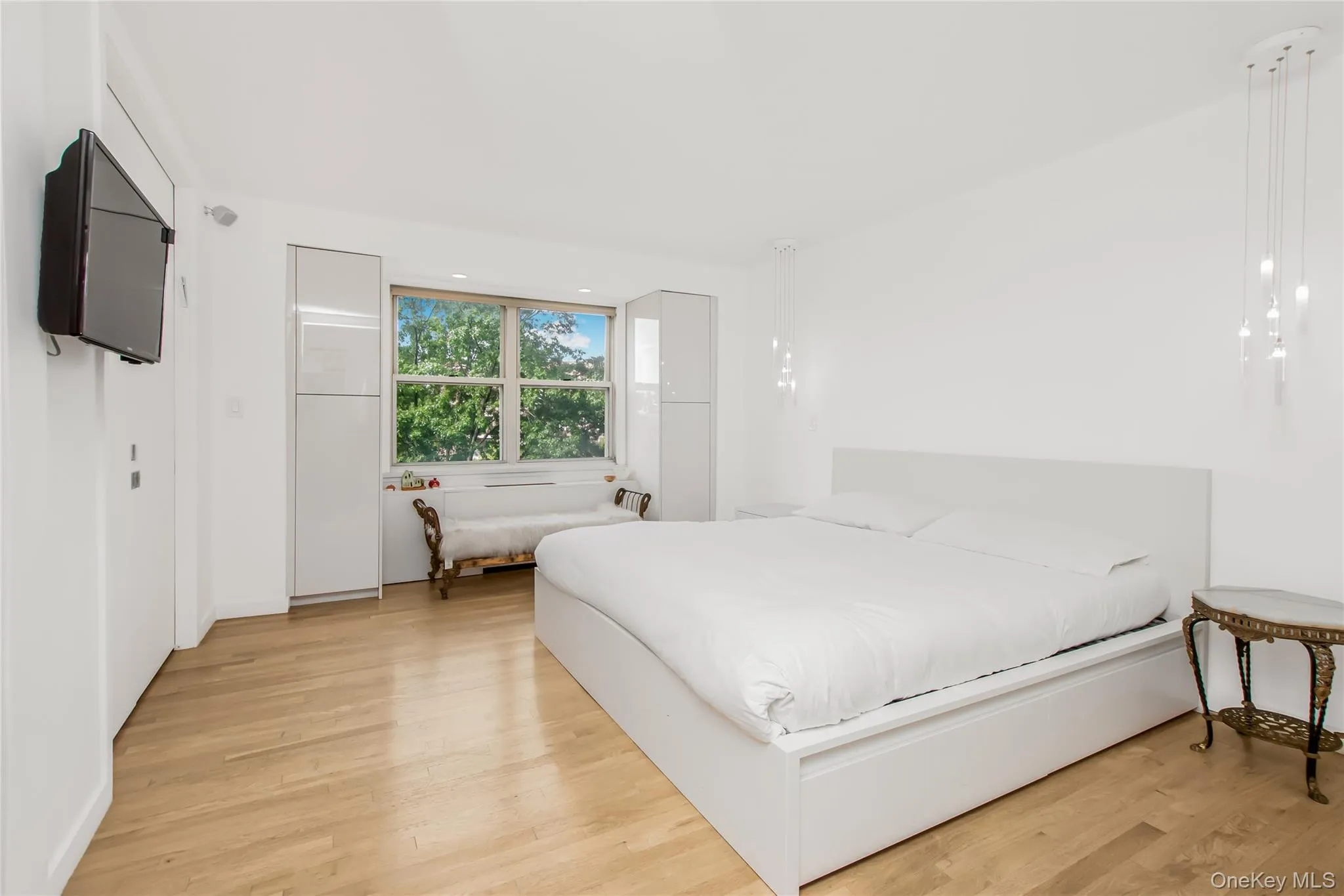 3777 Independence Avenue, New York, NY, 2 Bedrooms Bedrooms, 5 Rooms Rooms,2 BathroomsBathrooms,Residential,For Rent,Independence,0,1025678 3777 Independence Avenue, New York, NY, 2 Bedrooms Bedrooms, 5 Rooms Rooms,2 BathroomsBathrooms,Residential,For Rent,Independence,0,1025678