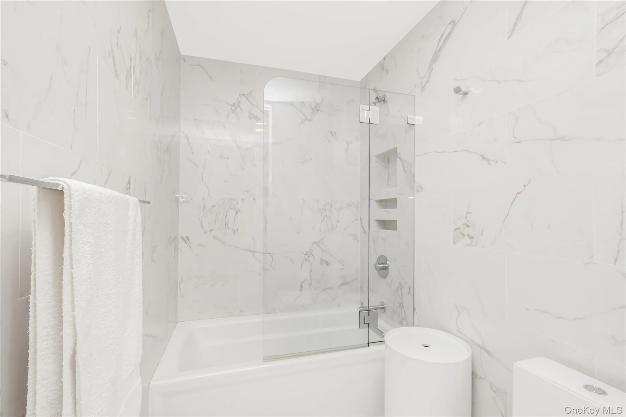 3777 Independence Avenue, New York, NY, 2 Bedrooms Bedrooms, 5 Rooms Rooms,2 BathroomsBathrooms,Residential,For Rent,Independence,0,1025678 3777 Independence Avenue, New York, NY, 2 Bedrooms Bedrooms, 5 Rooms Rooms,2 BathroomsBathrooms,Residential,For Rent,Independence,0,1025678