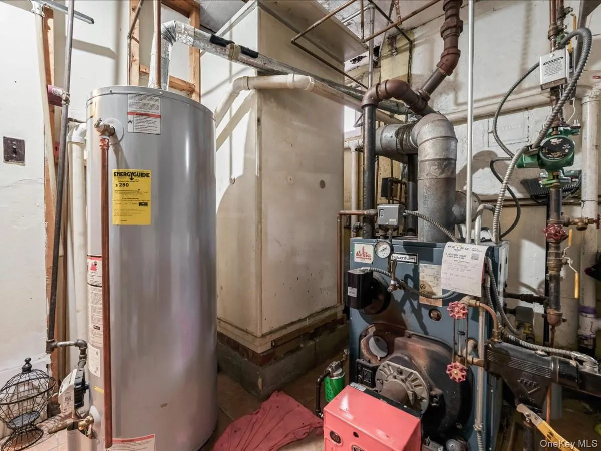 6507 181st Street, New York, NY, 4 Bedrooms Bedrooms, 7 Rooms Rooms,3 BathroomsBathrooms,Residential,For Rent,181st,0,1025679 6507 181st Street, New York, NY, 4 Bedrooms Bedrooms, 7 Rooms Rooms,3 BathroomsBathrooms,Residential,For Rent,181st,0,1025679
