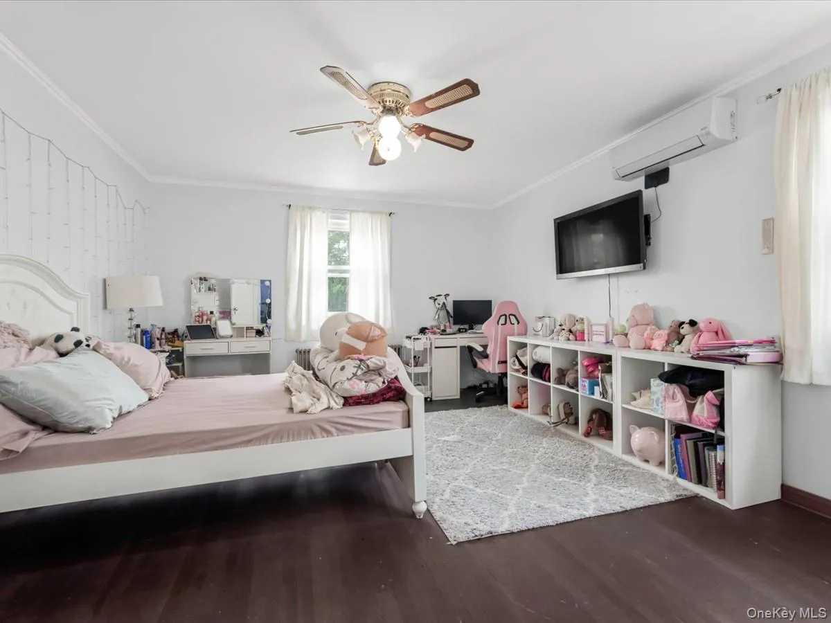 6507 181st Street, New York, NY, 4 Bedrooms Bedrooms, 7 Rooms Rooms,3 BathroomsBathrooms,Residential,For Rent,181st,0,1025679 6507 181st Street, New York, NY, 4 Bedrooms Bedrooms, 7 Rooms Rooms,3 BathroomsBathrooms,Residential,For Rent,181st,0,1025679