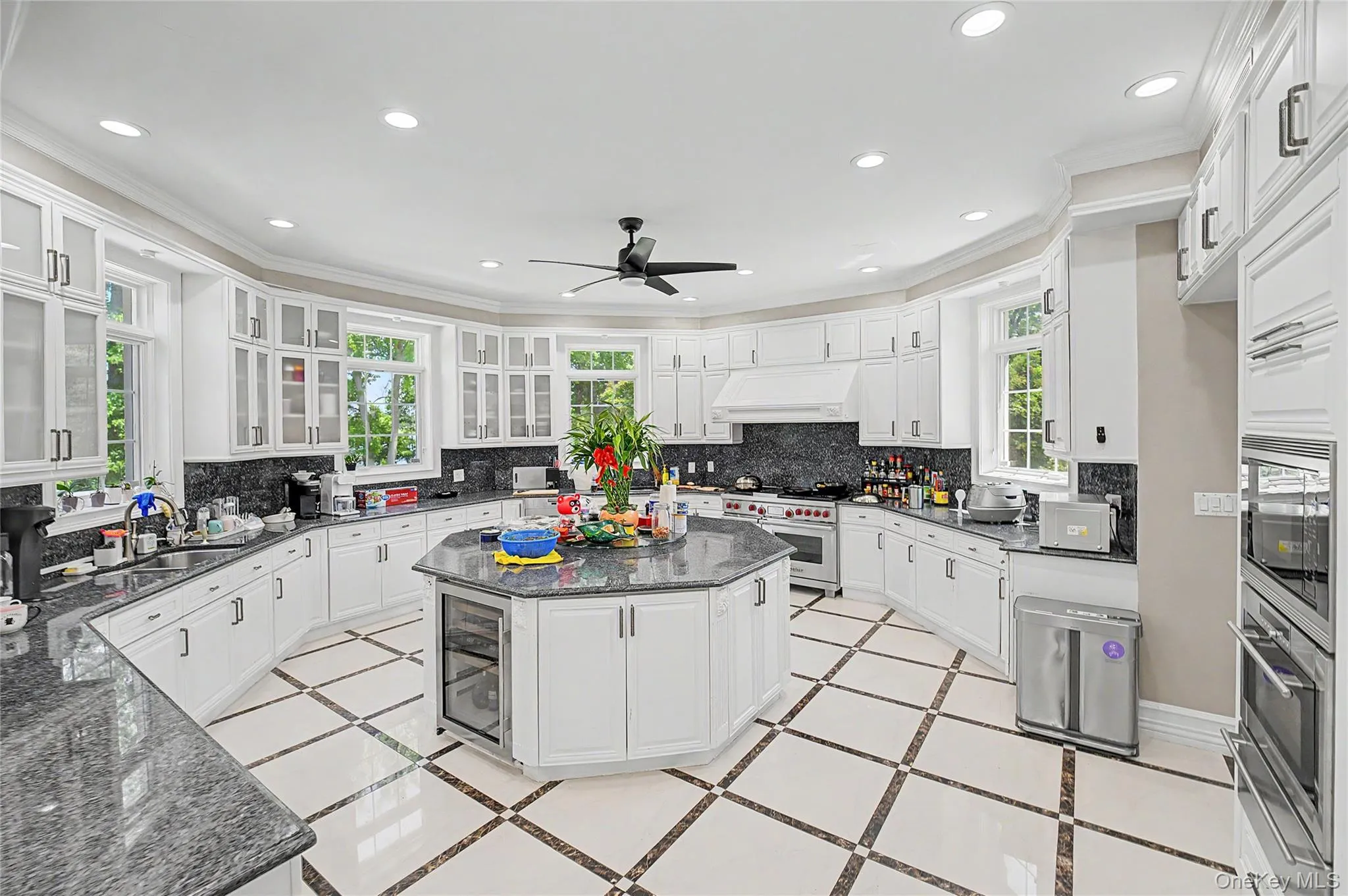 17 lake Road, North Hempstead, NY, 8 Bedrooms Bedrooms, 12 Rooms Rooms,7 BathroomsBathrooms,Residential,For Rent,lake,0,1025682 17 lake Road, North Hempstead, NY, 8 Bedrooms Bedrooms, 12 Rooms Rooms,7 BathroomsBathrooms,Residential,For Rent,lake,0,1025682