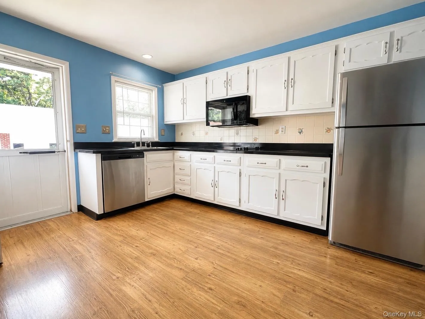 66 Enfield Court, Brookhaven, NY, 2 Bedrooms Bedrooms, 5 Rooms Rooms,1 BathroomBathrooms,Residential,For Rent,Enfield,0,1025693 66 Enfield Court, Brookhaven, NY, 2 Bedrooms Bedrooms, 5 Rooms Rooms,1 BathroomBathrooms,Residential,For Rent,Enfield,0,1025693