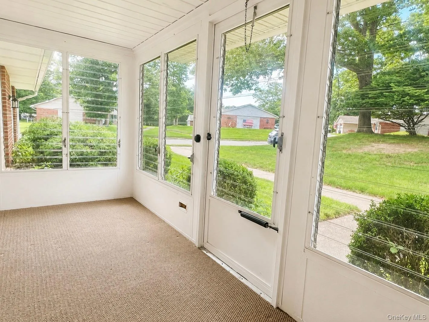 66 Enfield Court, Brookhaven, NY, 2 Bedrooms Bedrooms, 5 Rooms Rooms,1 BathroomBathrooms,Residential,For Rent,Enfield,0,1025693 66 Enfield Court, Brookhaven, NY, 2 Bedrooms Bedrooms, 5 Rooms Rooms,1 BathroomBathrooms,Residential,For Rent,Enfield,0,1025693