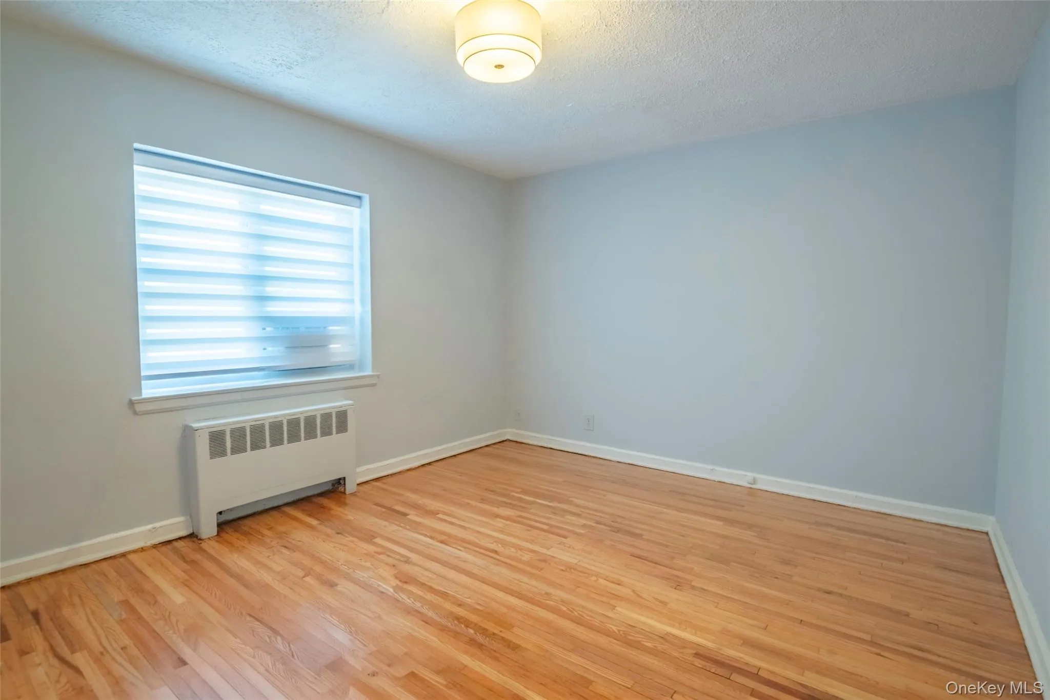 221 Middle Neck Road, North Hempstead, NY, 1 Bedroom Bedrooms, 4 Rooms Rooms,1 BathroomBathrooms,Residential,For Rent,Middle Neck,0,1025695 221 Middle Neck Road, North Hempstead, NY, 1 Bedroom Bedrooms, 4 Rooms Rooms,1 BathroomBathrooms,Residential,For Rent,Middle Neck,0,1025695