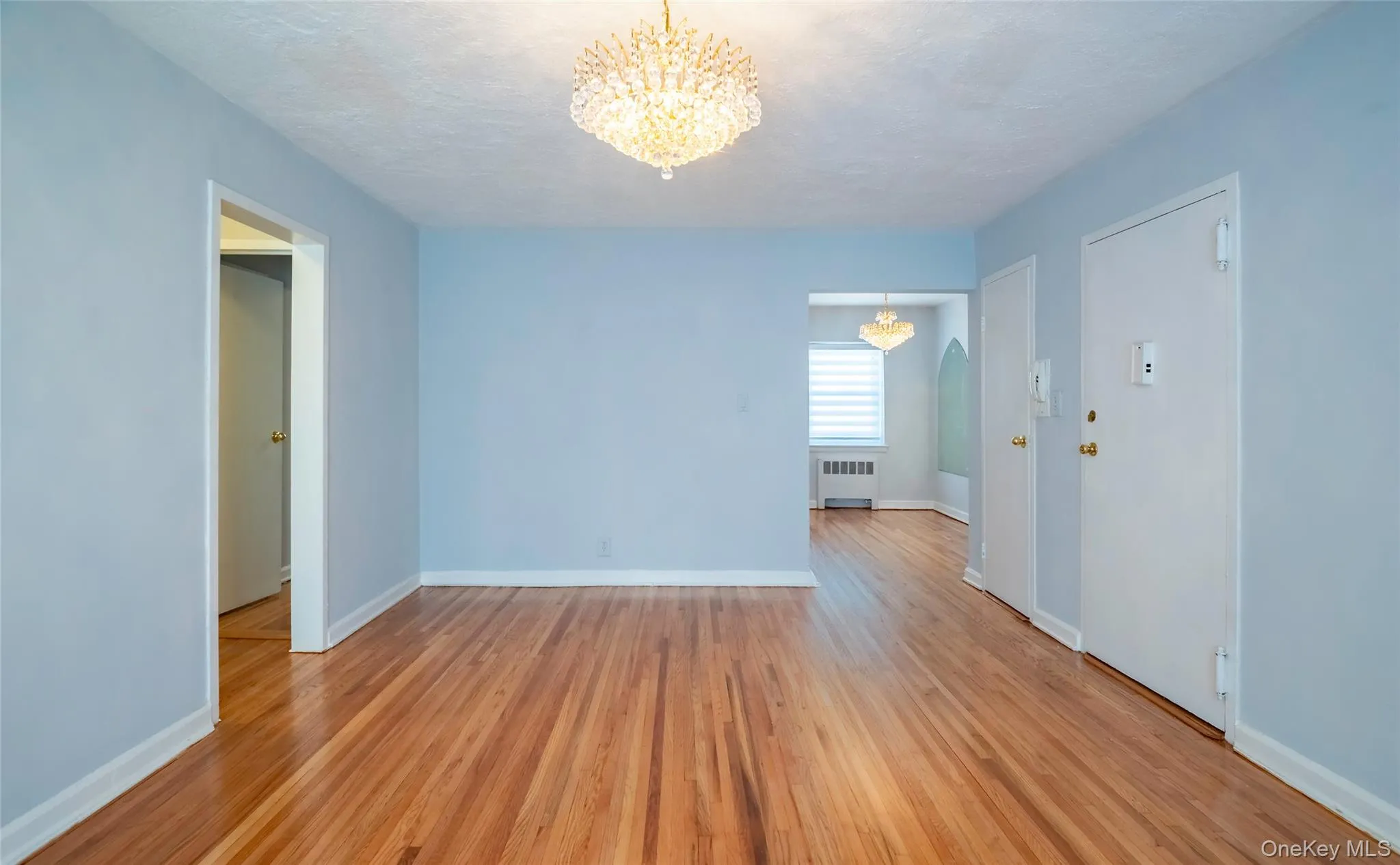 221 Middle Neck Road, North Hempstead, NY, 1 Bedroom Bedrooms, 4 Rooms Rooms,1 BathroomBathrooms,Residential,For Rent,Middle Neck,0,1025695 221 Middle Neck Road, North Hempstead, NY, 1 Bedroom Bedrooms, 4 Rooms Rooms,1 BathroomBathrooms,Residential,For Rent,Middle Neck,0,1025695