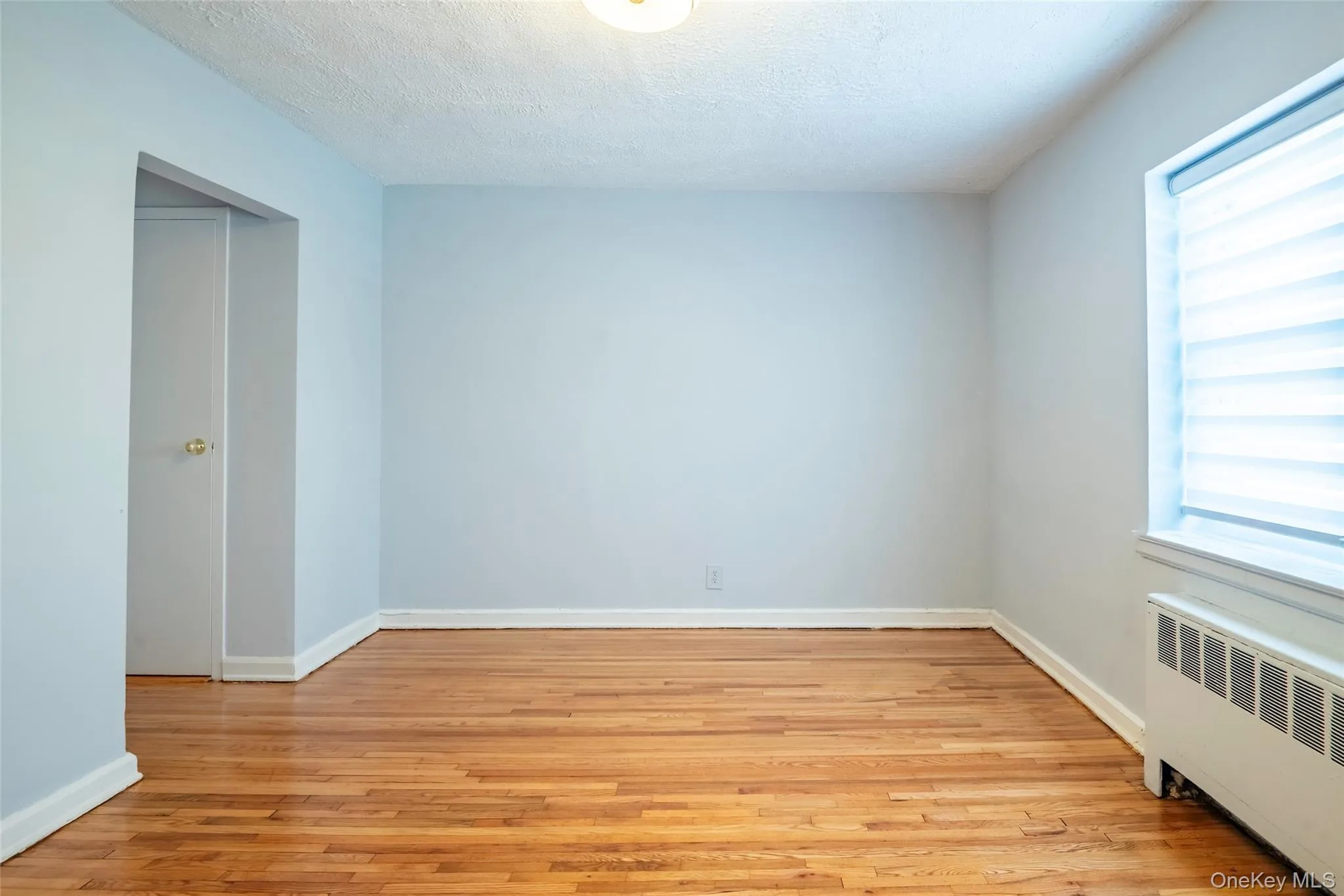 221 Middle Neck Road, North Hempstead, NY, 1 Bedroom Bedrooms, 4 Rooms Rooms,1 BathroomBathrooms,Residential,For Rent,Middle Neck,0,1025695 221 Middle Neck Road, North Hempstead, NY, 1 Bedroom Bedrooms, 4 Rooms Rooms,1 BathroomBathrooms,Residential,For Rent,Middle Neck,0,1025695