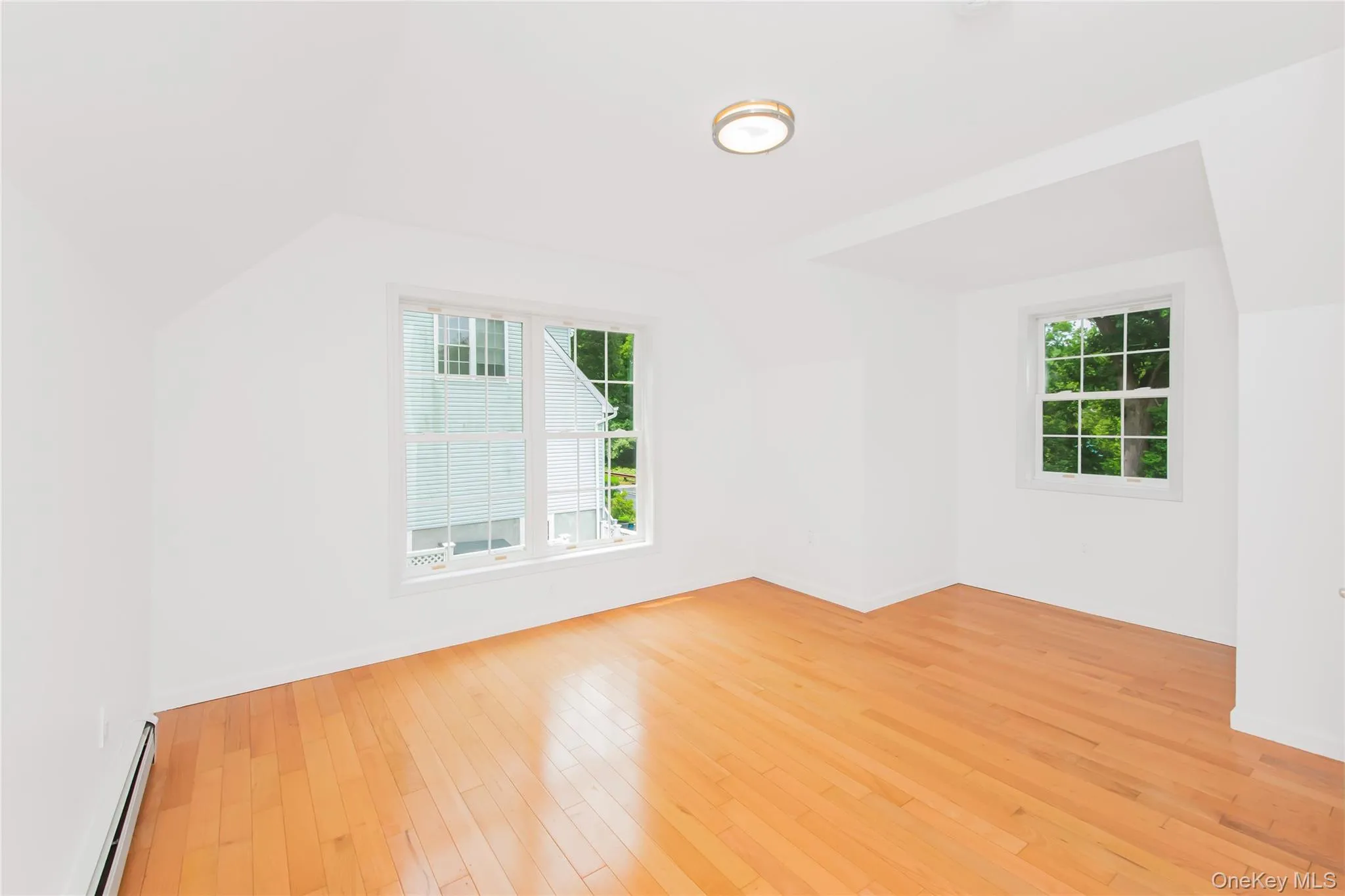 2nd Bedroom 2nd Bedroom
