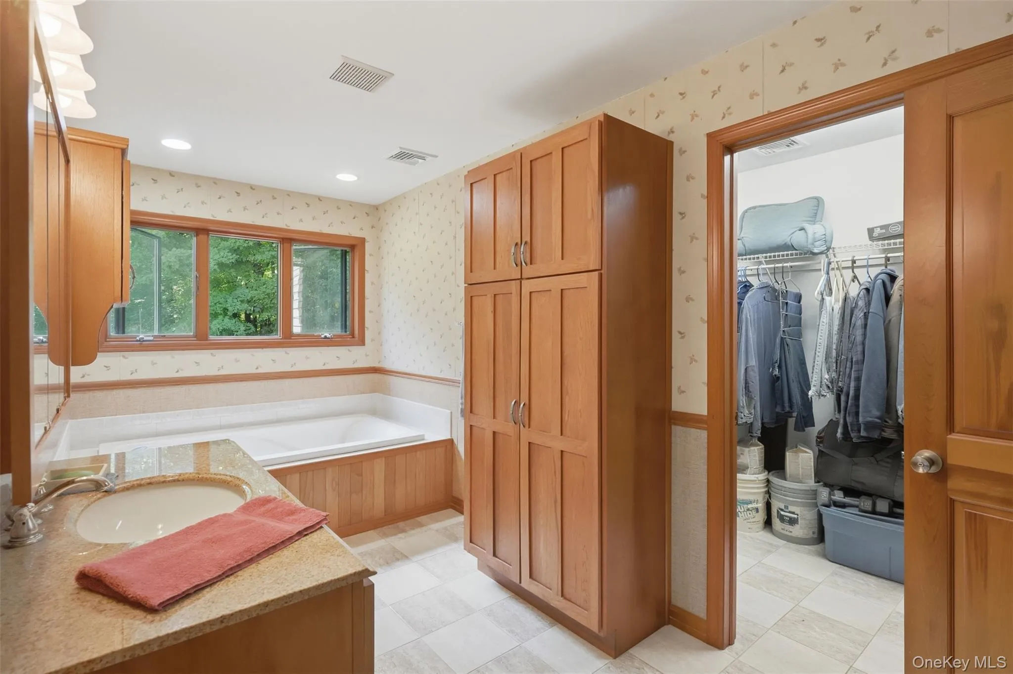 68 Bowen Road, Warwick (town), NY, 3 Bedrooms Bedrooms, 7 Rooms Rooms,2 BathroomsBathrooms,Residential,For Rent,Bowen,0,1025697 68 Bowen Road, Warwick (town), NY, 3 Bedrooms Bedrooms, 7 Rooms Rooms,2 BathroomsBathrooms,Residential,For Rent,Bowen,0,1025697