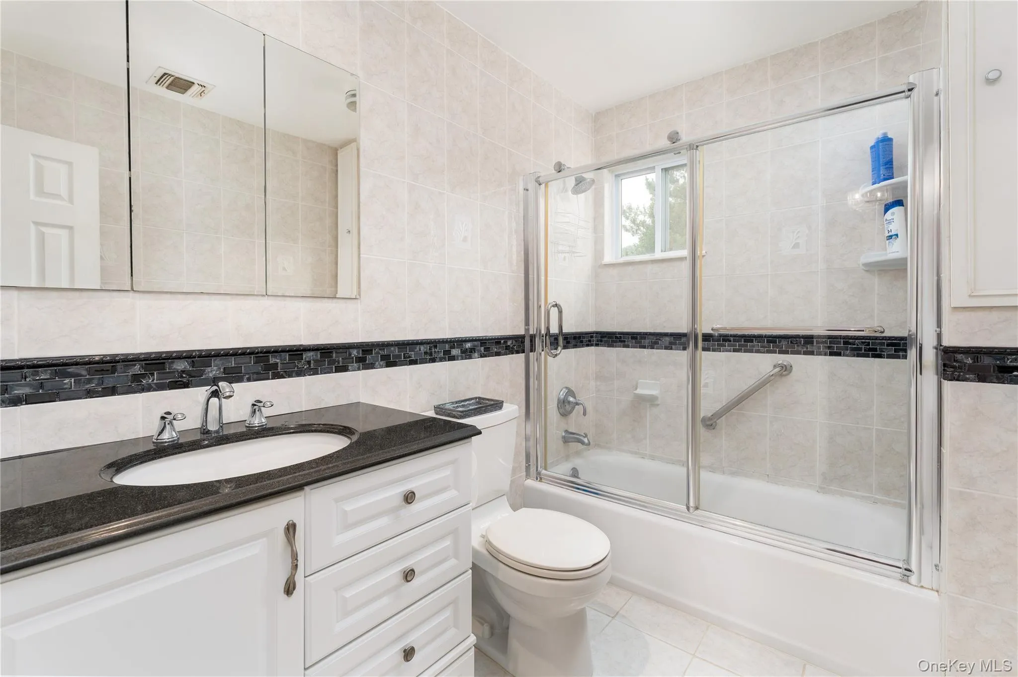 15 Fairfields Court, Huntington, NY, 4 Bedrooms Bedrooms, 8 Rooms Rooms,3 BathroomsBathrooms,Residential,For Rent,Fairfields,0,1025698 15 Fairfields Court, Huntington, NY, 4 Bedrooms Bedrooms, 8 Rooms Rooms,3 BathroomsBathrooms,Residential,For Rent,Fairfields,0,1025698