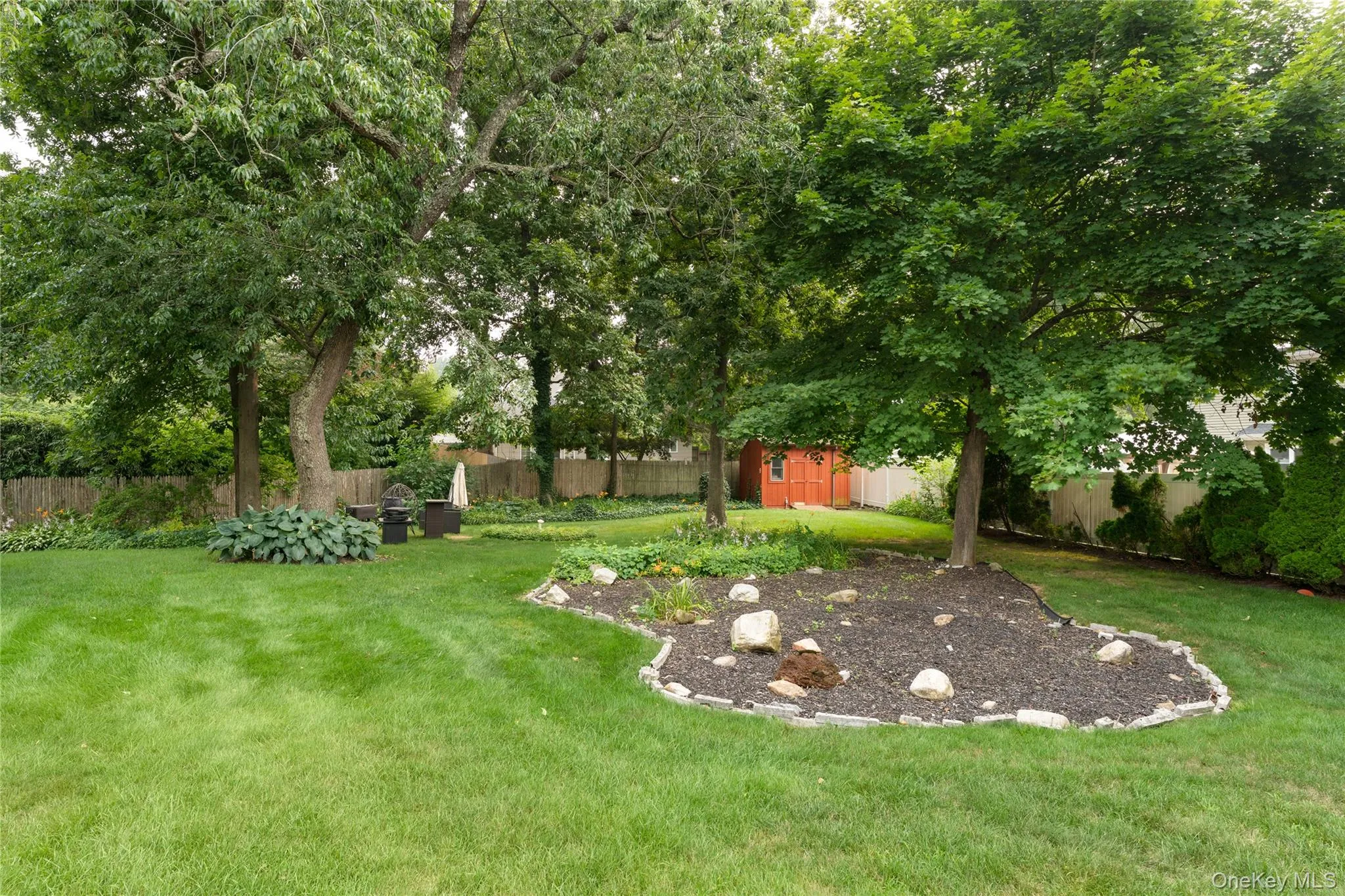 15 Fairfields Court, Huntington, NY, 4 Bedrooms Bedrooms, 8 Rooms Rooms,3 BathroomsBathrooms,Residential,For Rent,Fairfields,0,1025698 15 Fairfields Court, Huntington, NY, 4 Bedrooms Bedrooms, 8 Rooms Rooms,3 BathroomsBathrooms,Residential,For Rent,Fairfields,0,1025698