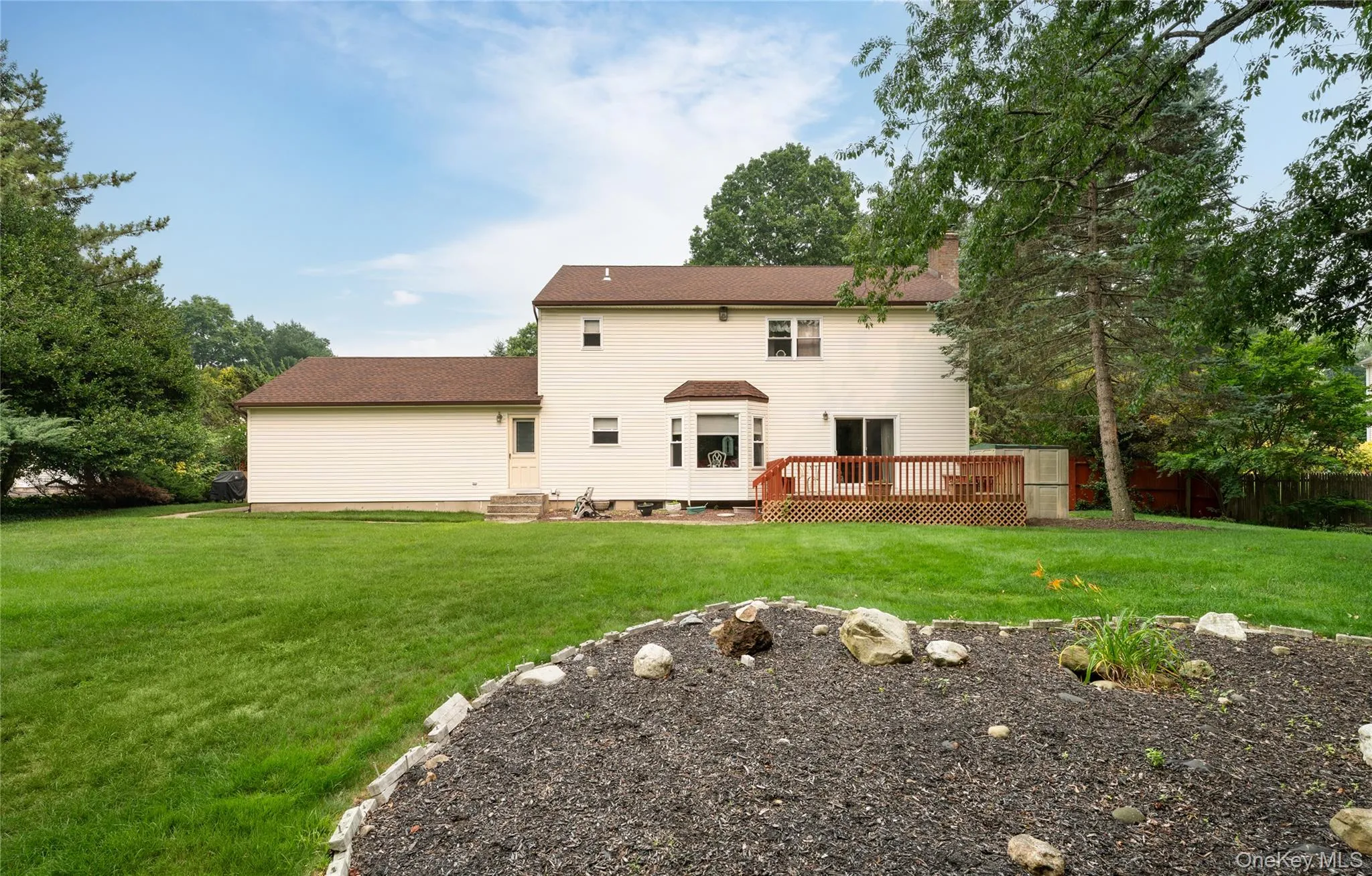 15 Fairfields Court, Huntington, NY, 4 Bedrooms Bedrooms, 8 Rooms Rooms,3 BathroomsBathrooms,Residential,For Rent,Fairfields,0,1025698 15 Fairfields Court, Huntington, NY, 4 Bedrooms Bedrooms, 8 Rooms Rooms,3 BathroomsBathrooms,Residential,For Rent,Fairfields,0,1025698