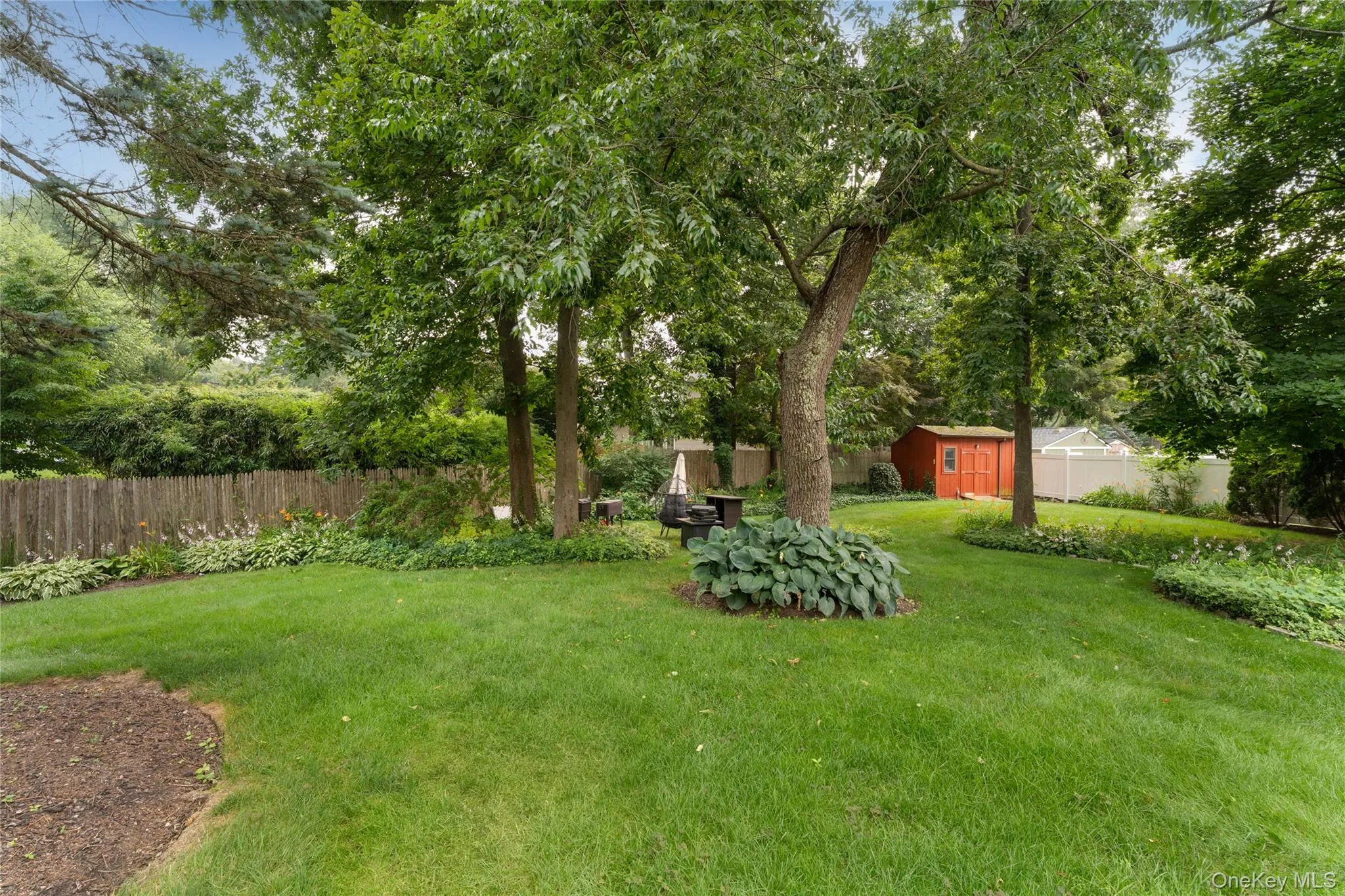 15 Fairfields Court, Huntington, NY, 4 Bedrooms Bedrooms, 8 Rooms Rooms,3 BathroomsBathrooms,Residential,For Rent,Fairfields,0,1025698 15 Fairfields Court, Huntington, NY, 4 Bedrooms Bedrooms, 8 Rooms Rooms,3 BathroomsBathrooms,Residential,For Rent,Fairfields,0,1025698