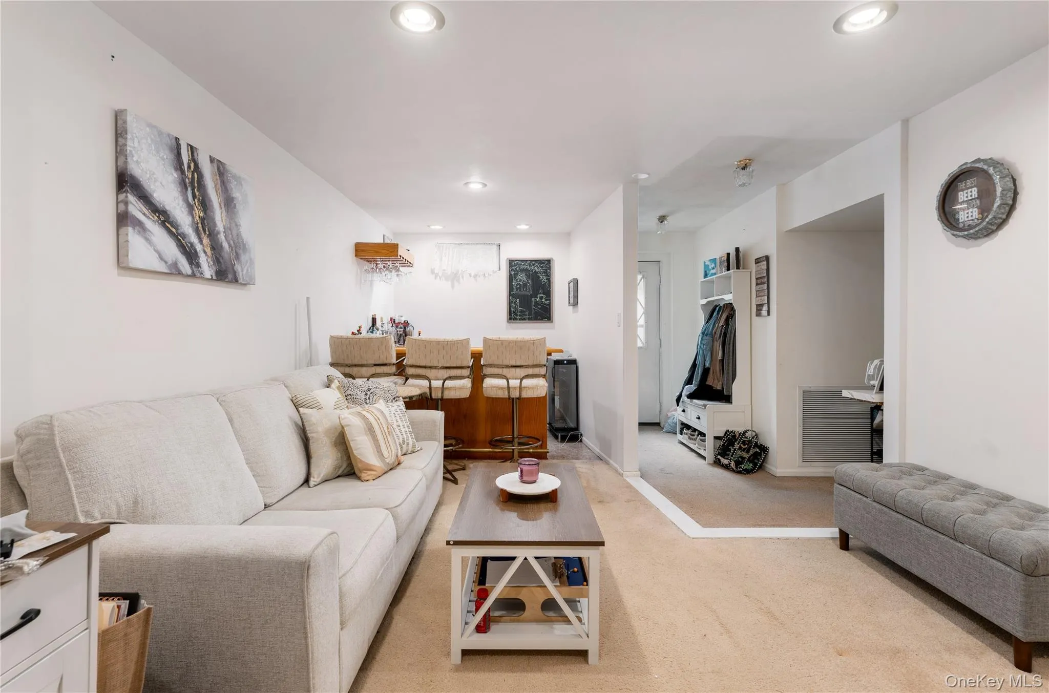 15 Fairfields Court, Huntington, NY, 4 Bedrooms Bedrooms, 8 Rooms Rooms,3 BathroomsBathrooms,Residential,For Rent,Fairfields,0,1025698 15 Fairfields Court, Huntington, NY, 4 Bedrooms Bedrooms, 8 Rooms Rooms,3 BathroomsBathrooms,Residential,For Rent,Fairfields,0,1025698